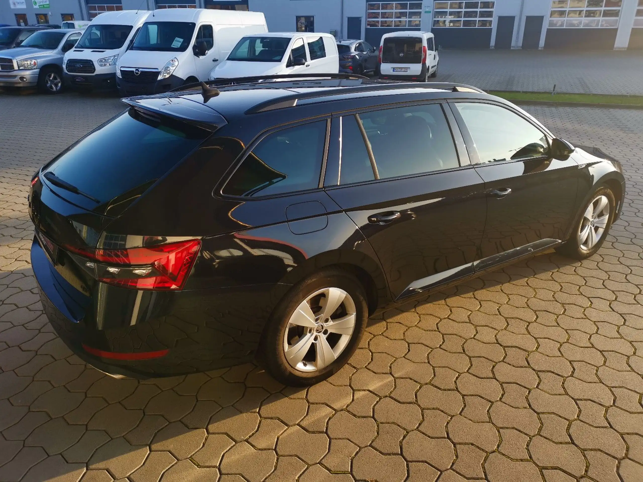 Skoda - Superb