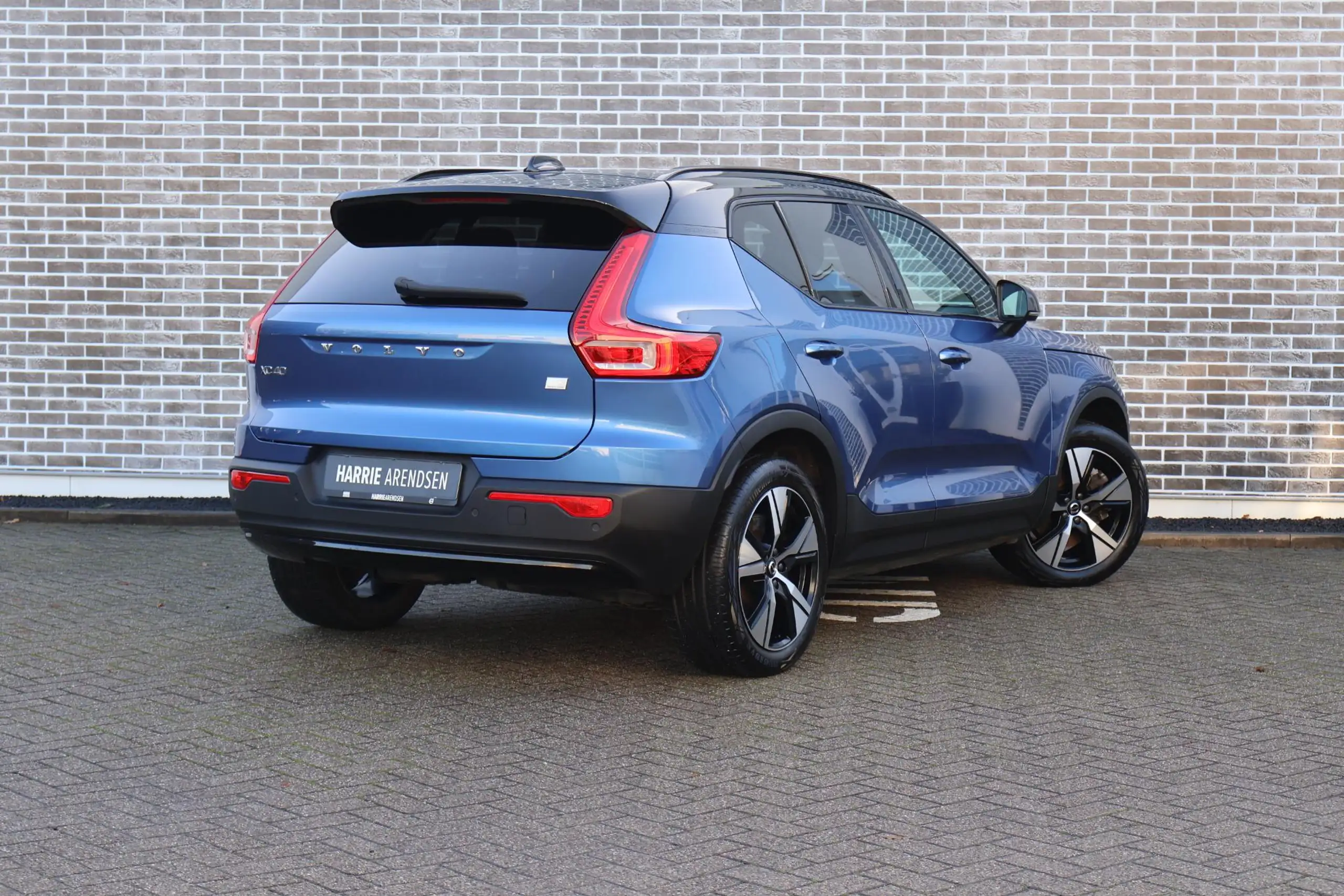 Volvo - XC40