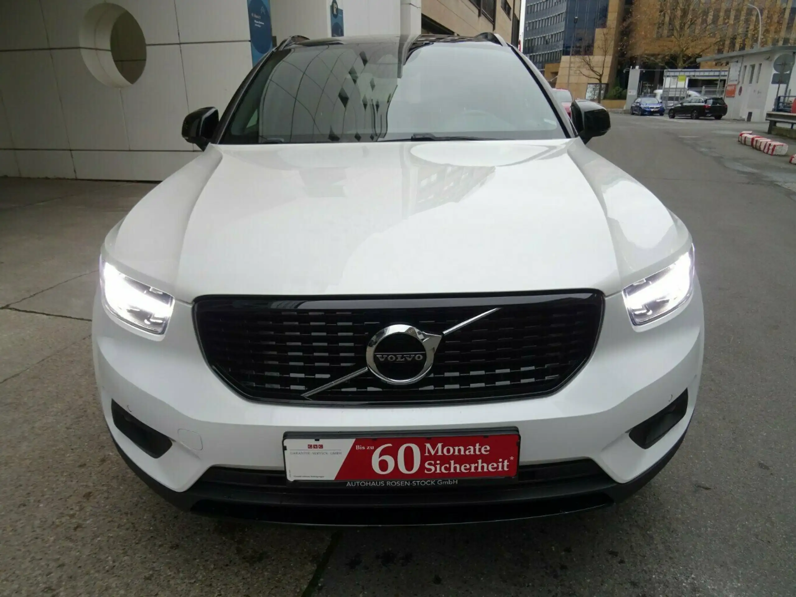 Volvo - XC40