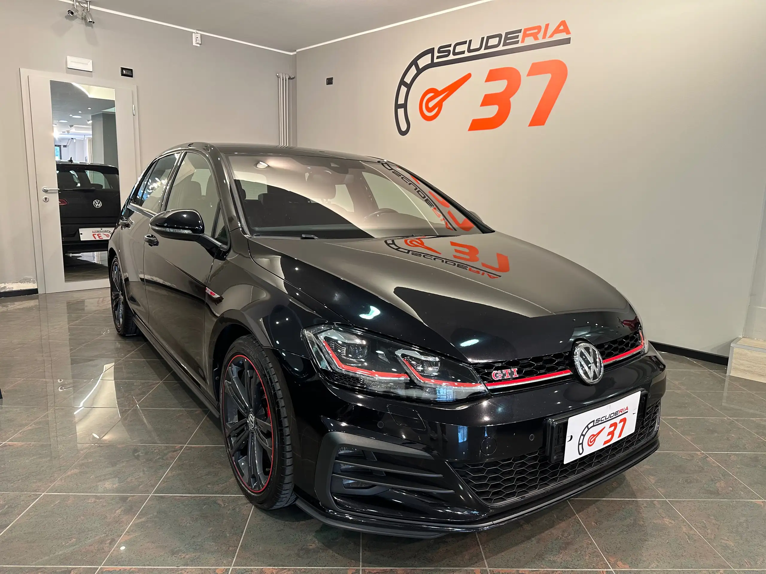 Volkswagen Golf GTI 2020