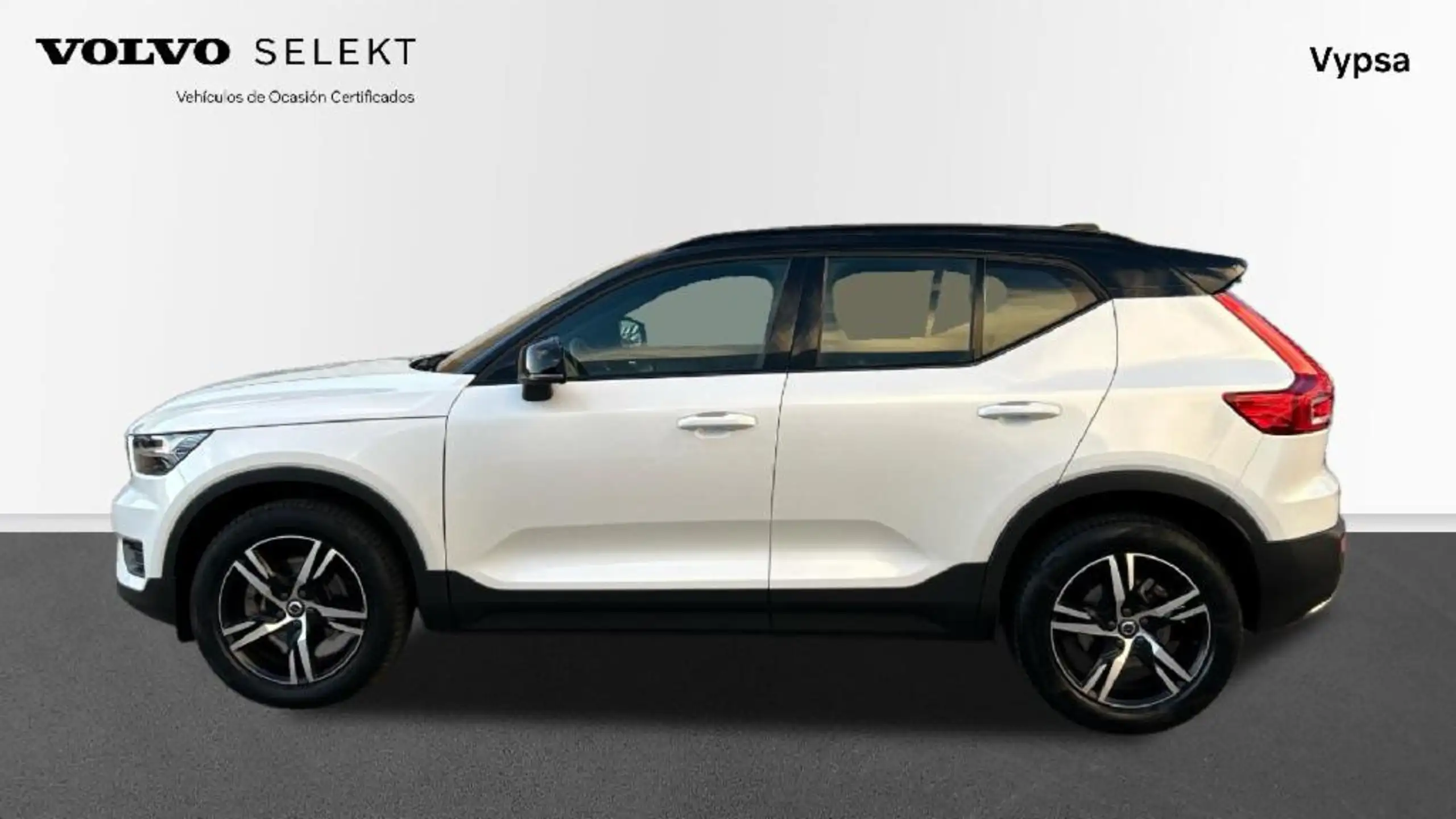 Volvo - XC40