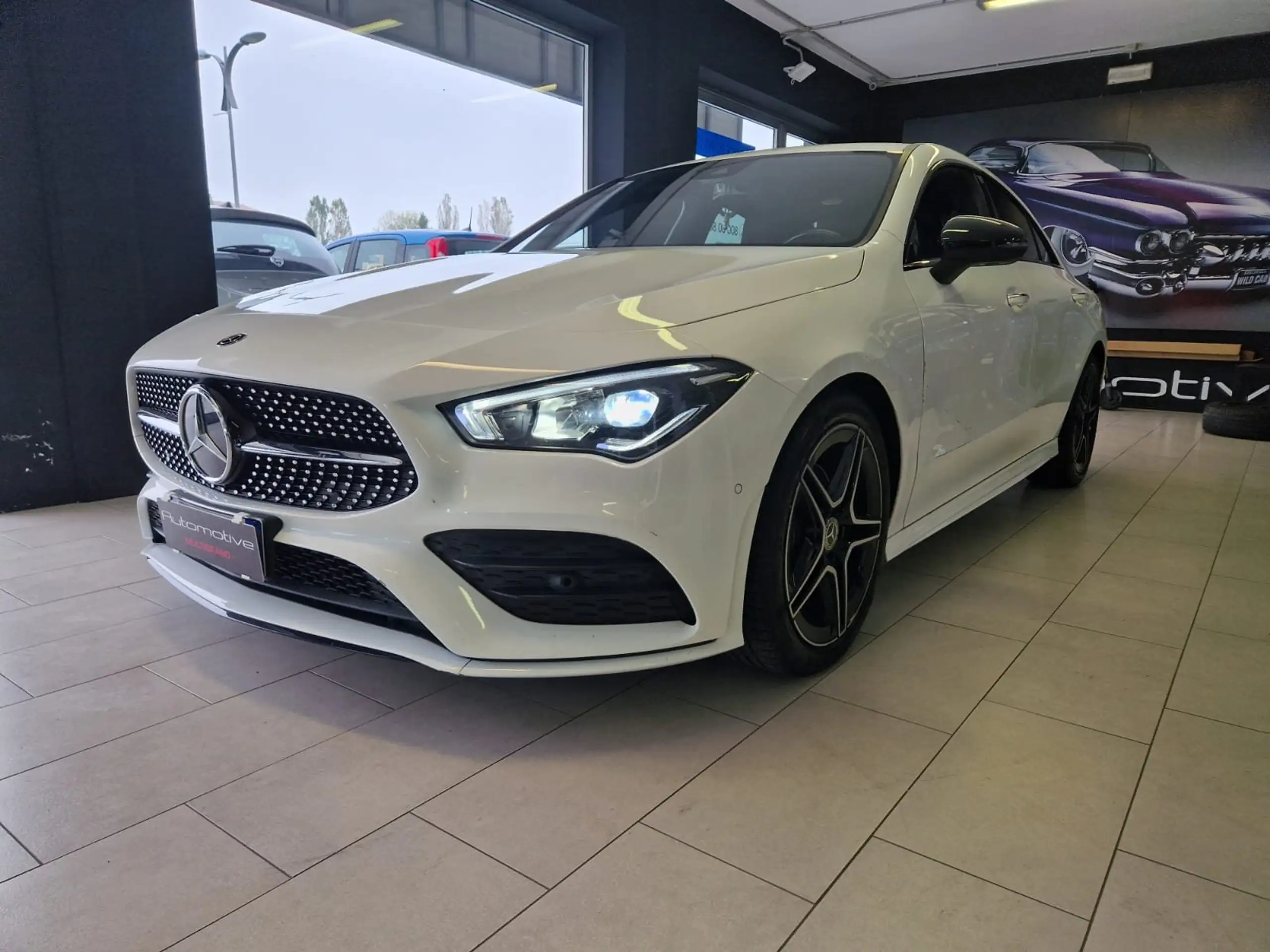 Mercedes-Benz - CLA 180