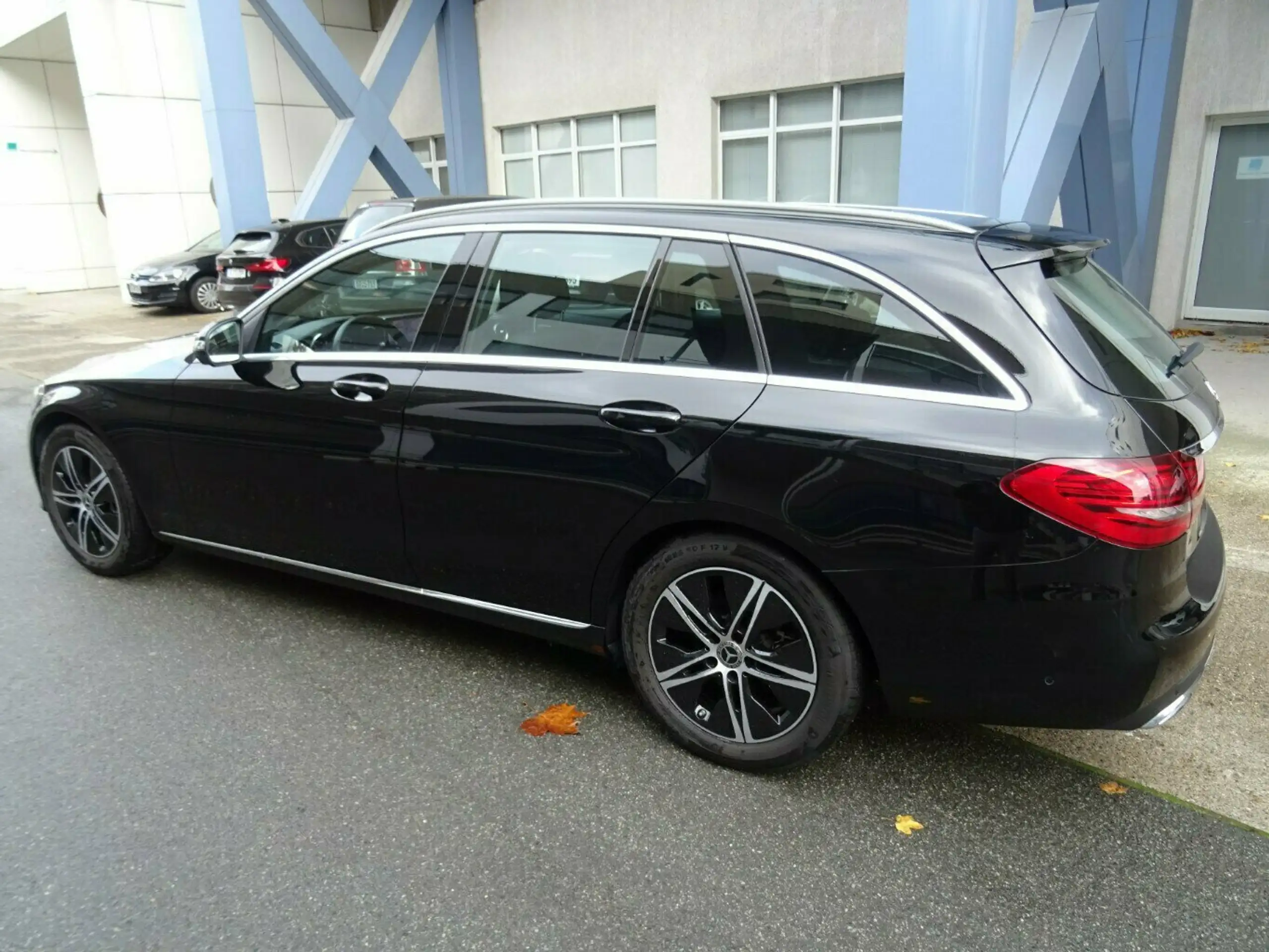 Mercedes-Benz - C 220