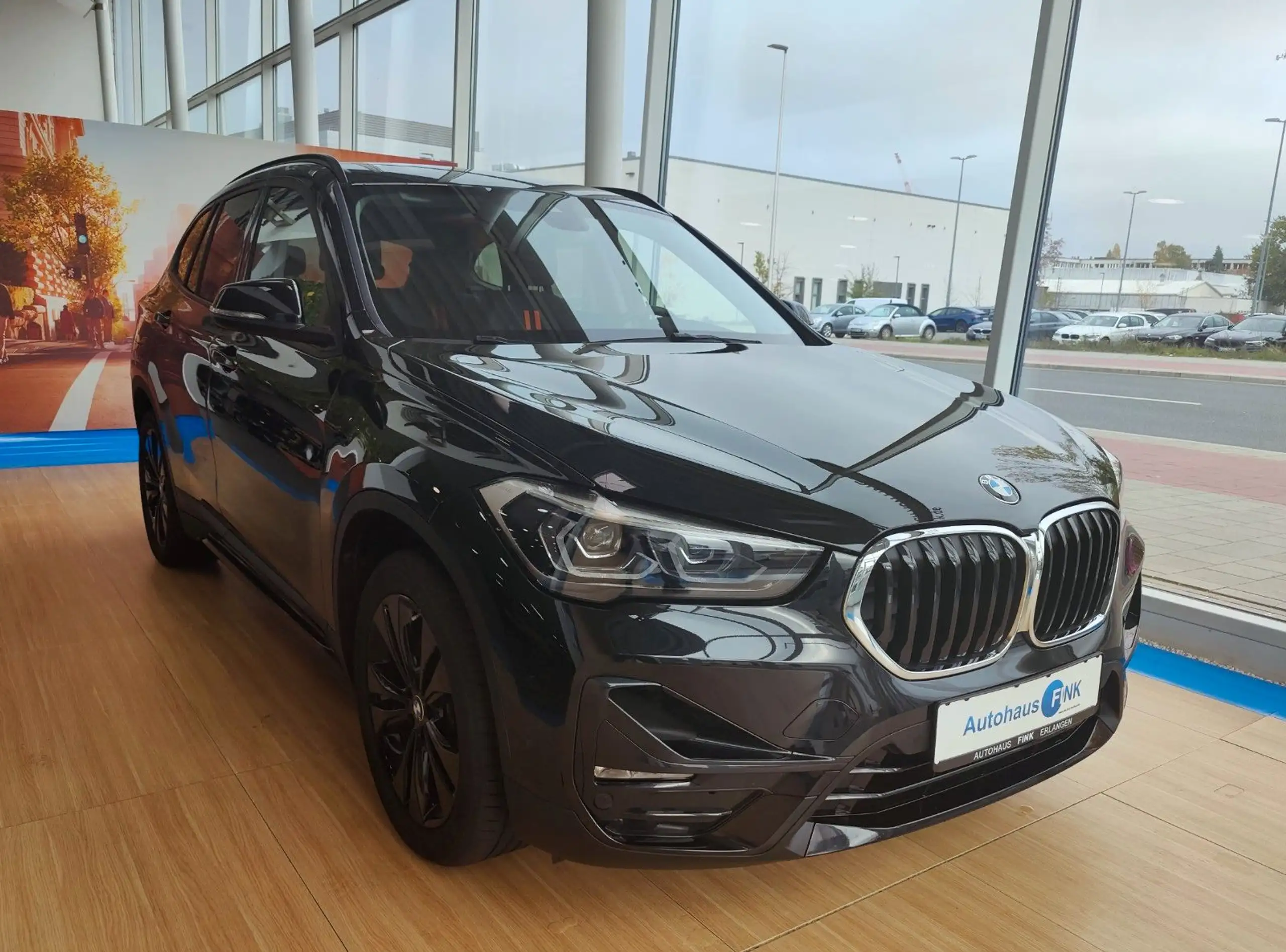 BMW - X1