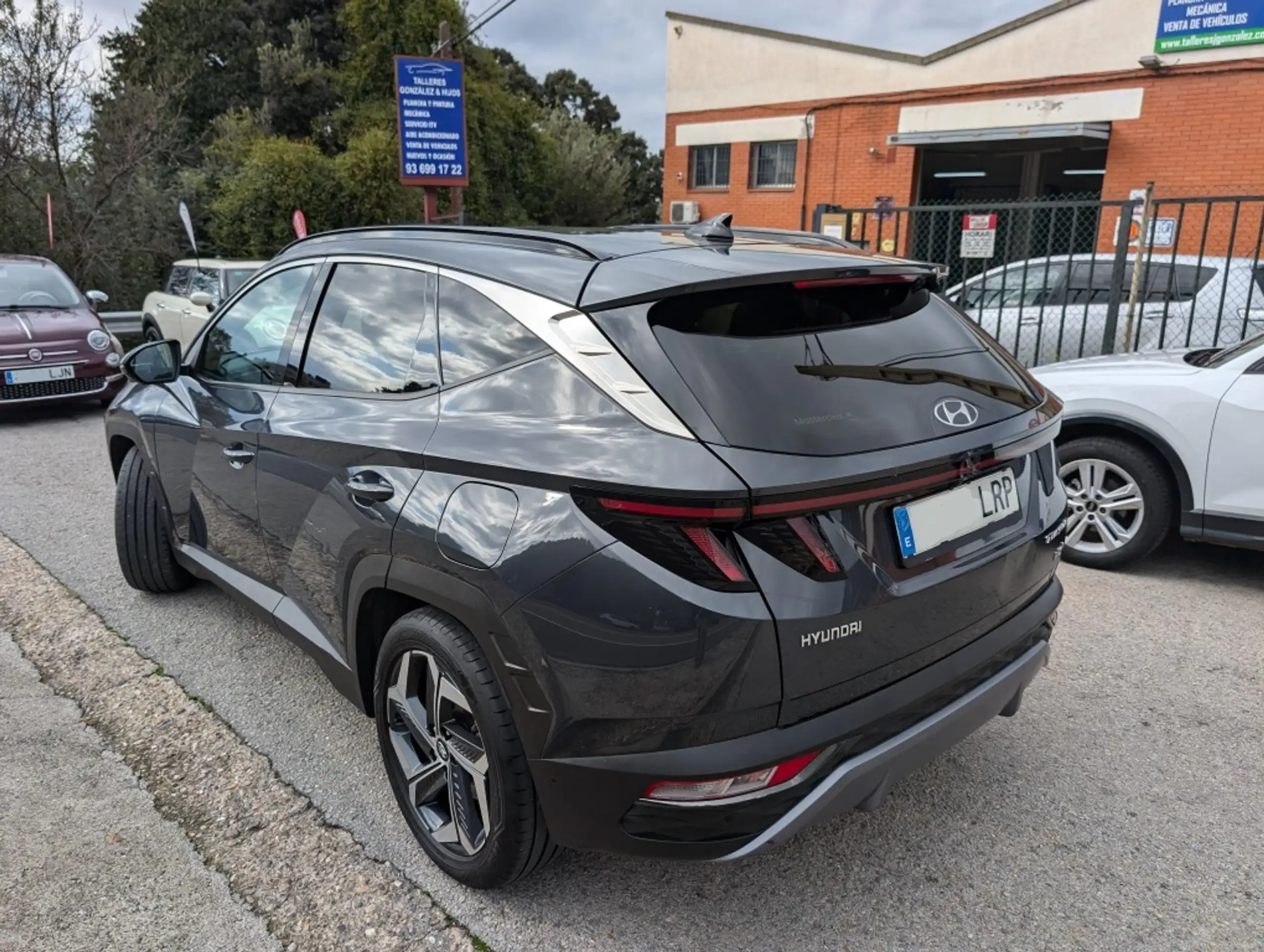 Hyundai - TUCSON