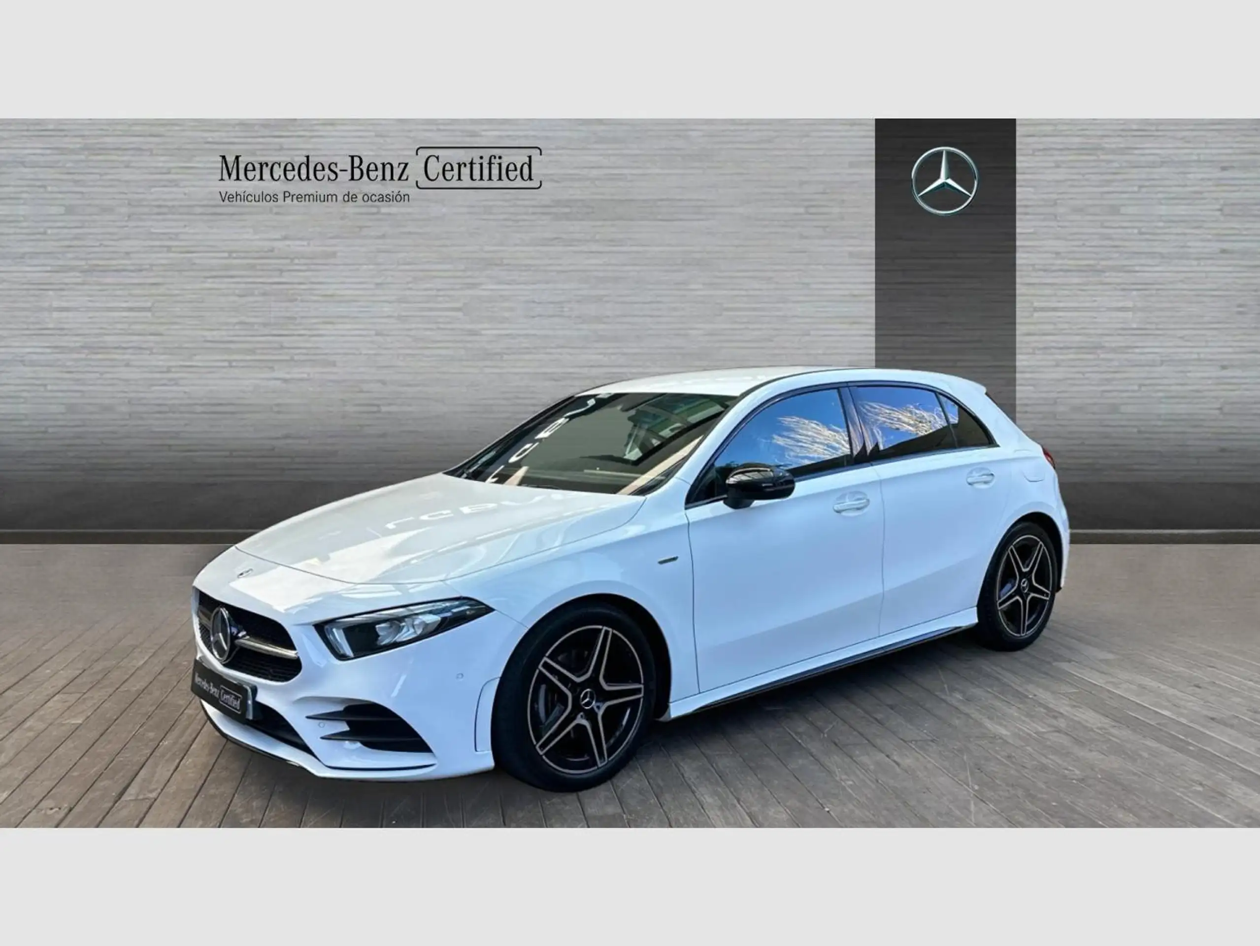 Mercedes-Benz A 180 2021