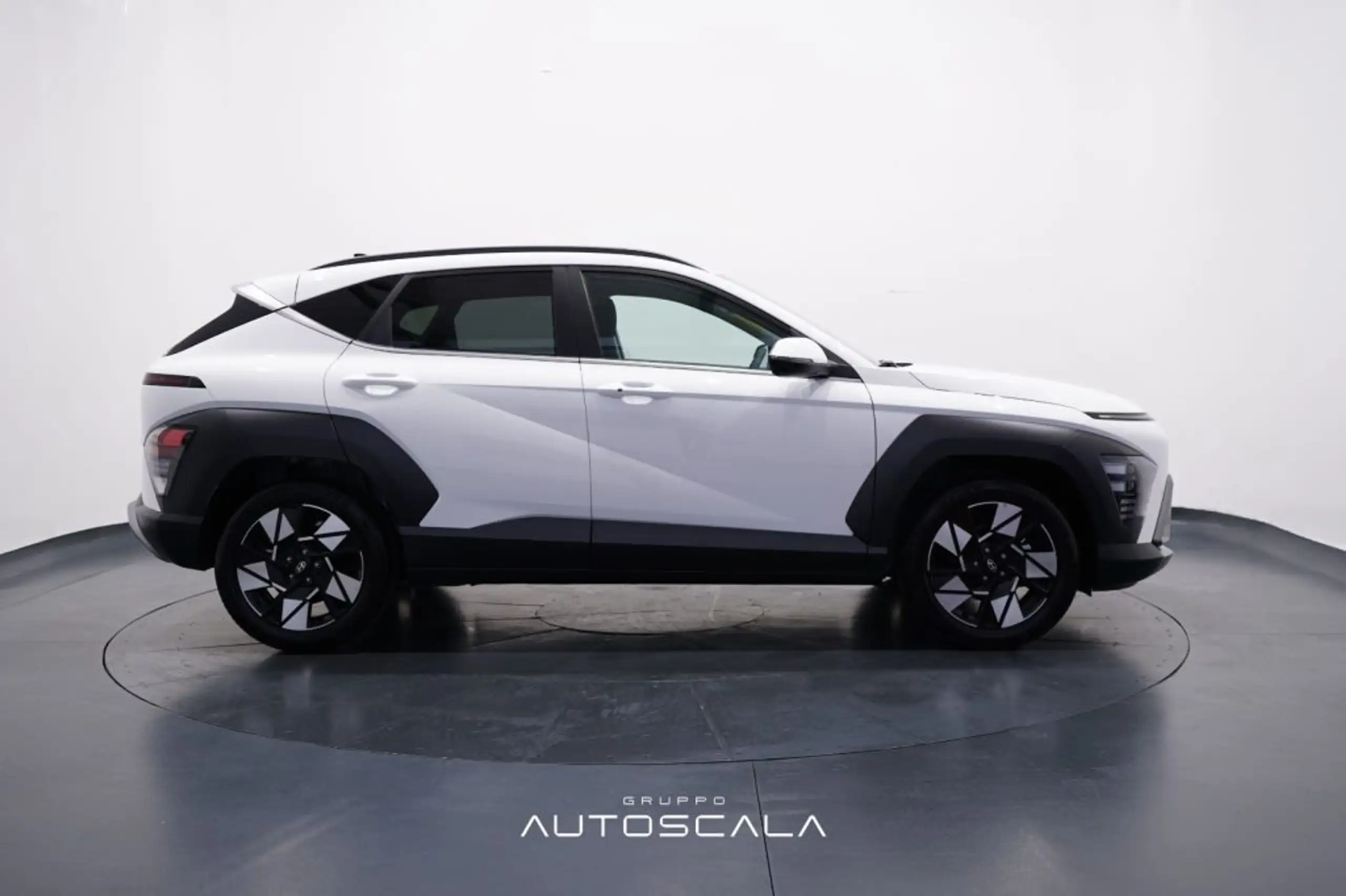 Hyundai - KONA