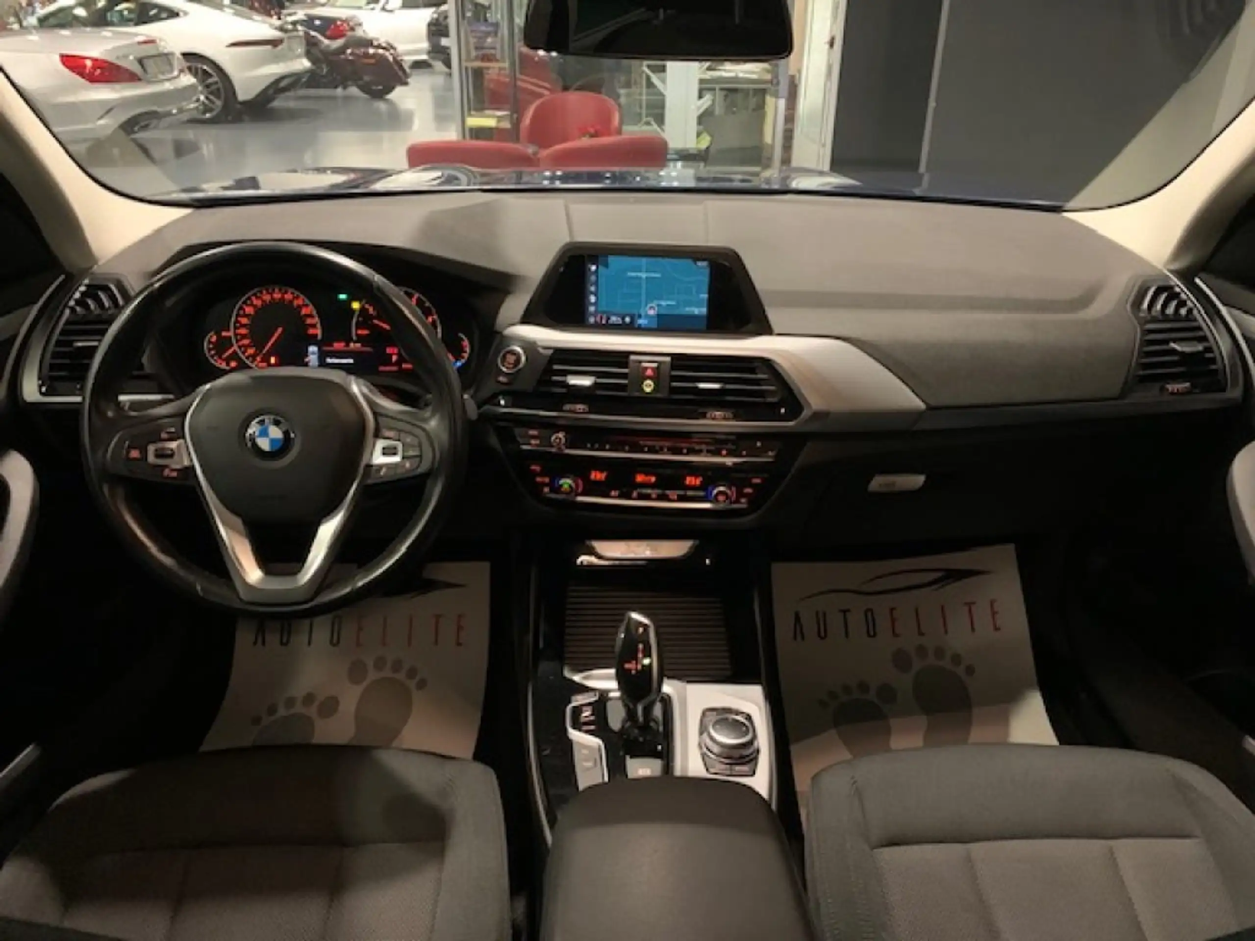 BMW - X3