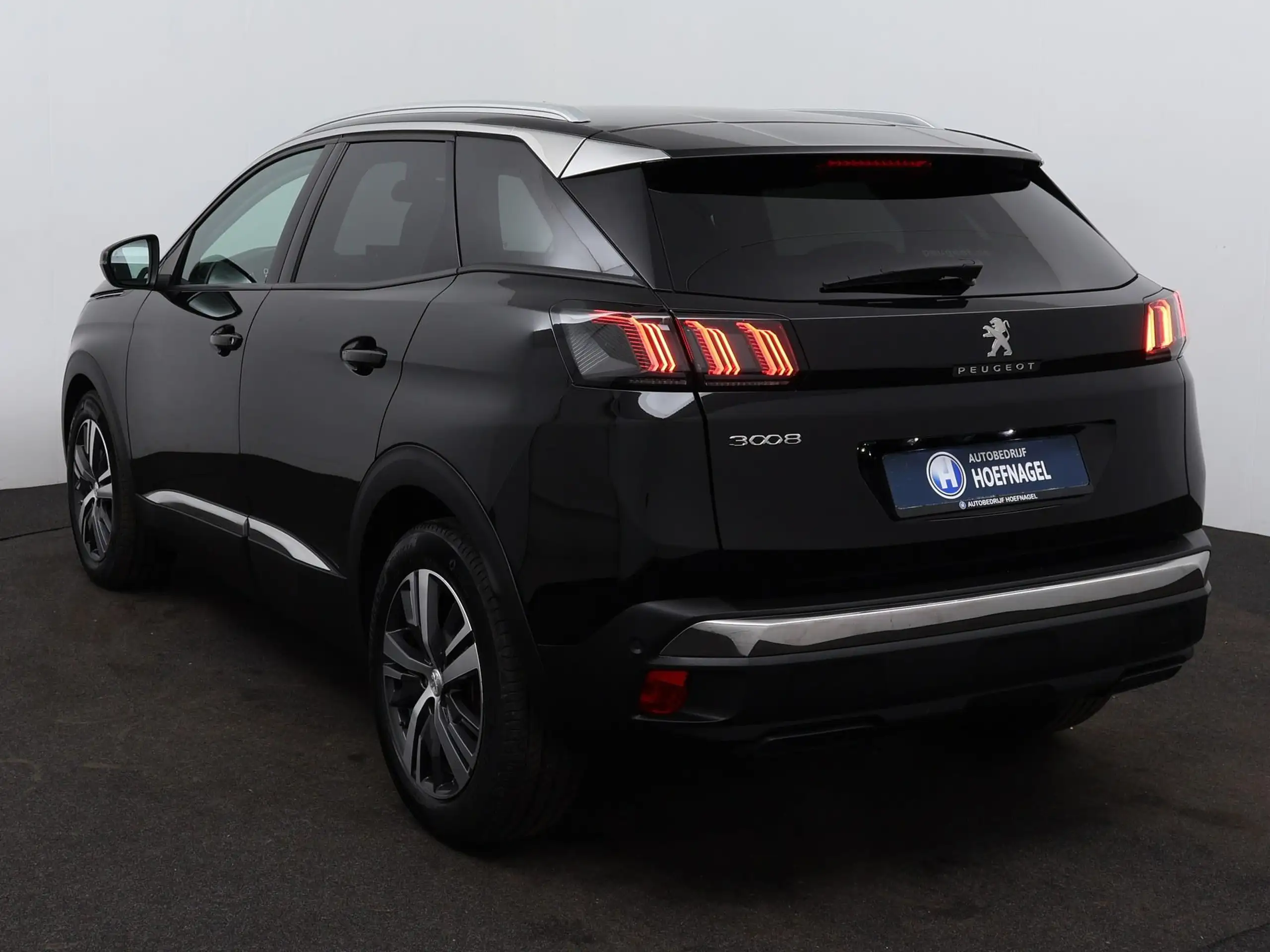 Peugeot - 3008