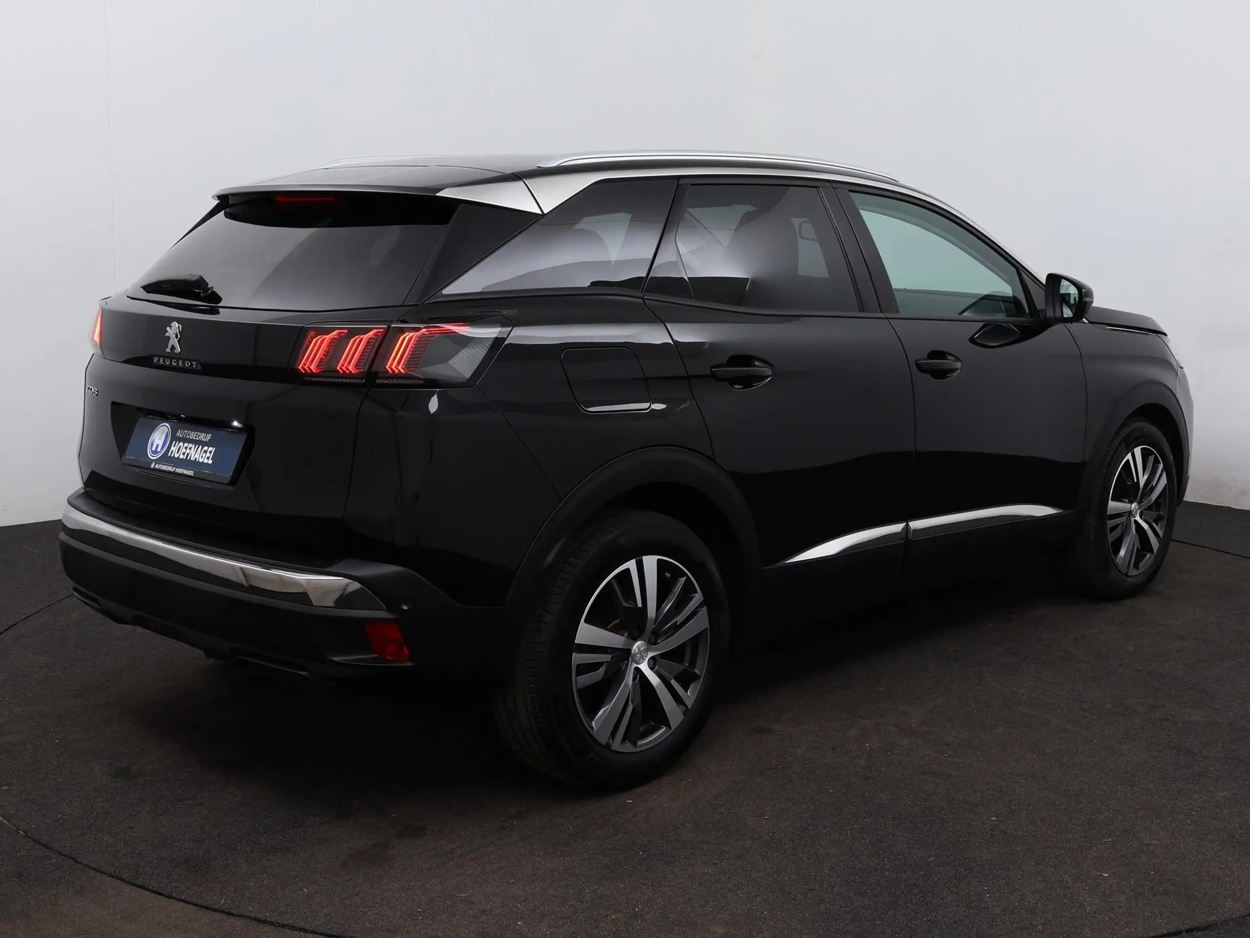 Peugeot - 3008