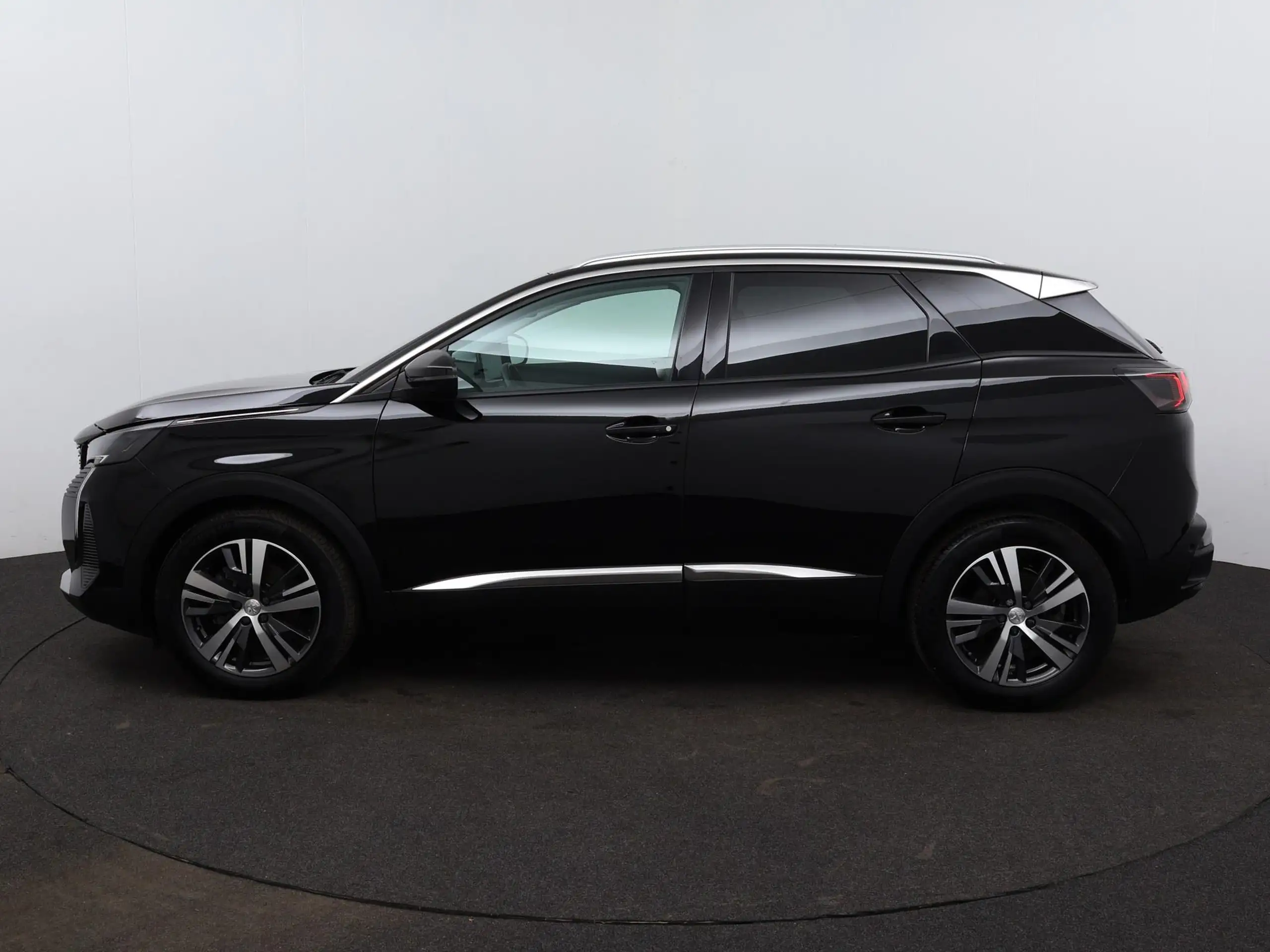 Peugeot - 3008