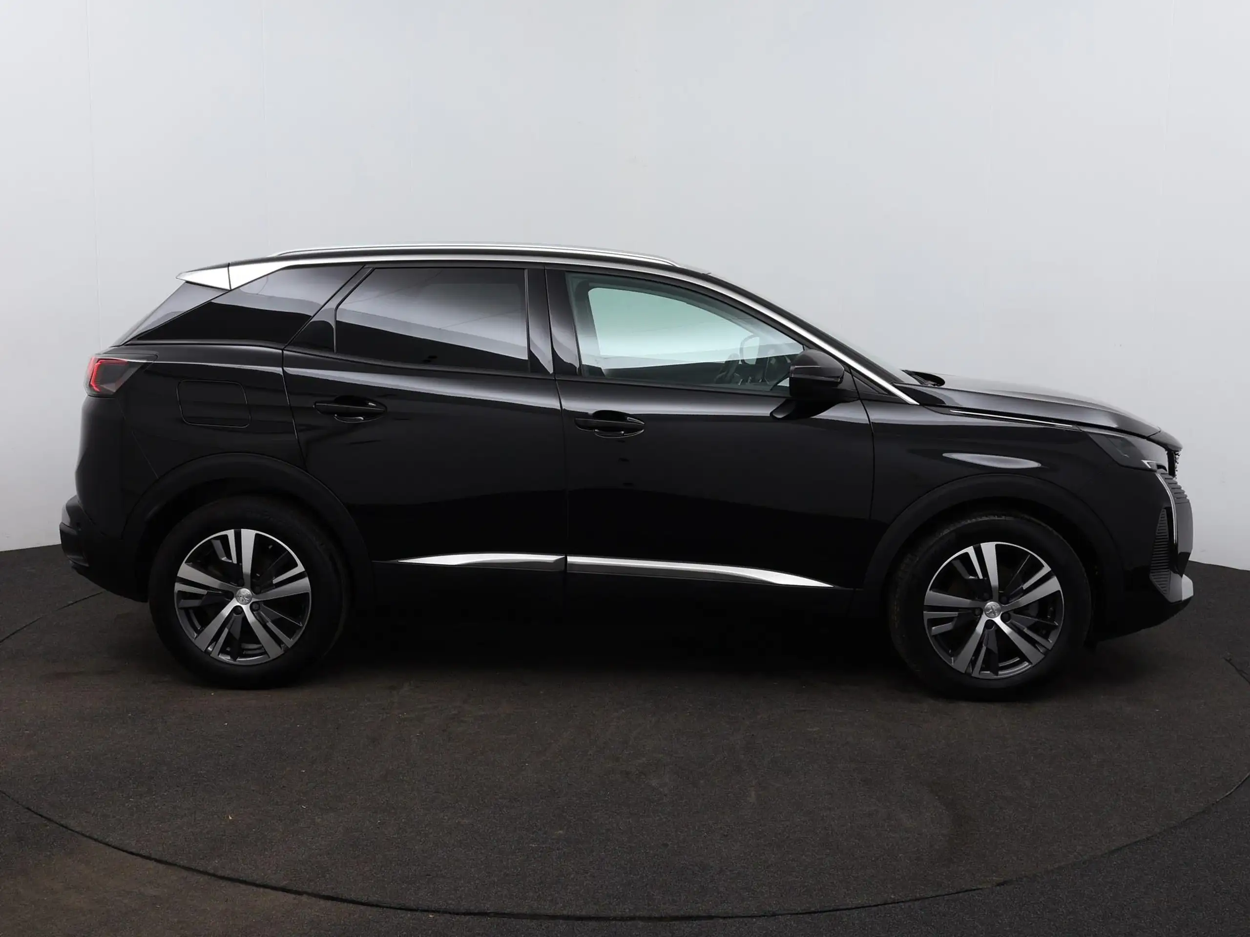 Peugeot - 3008