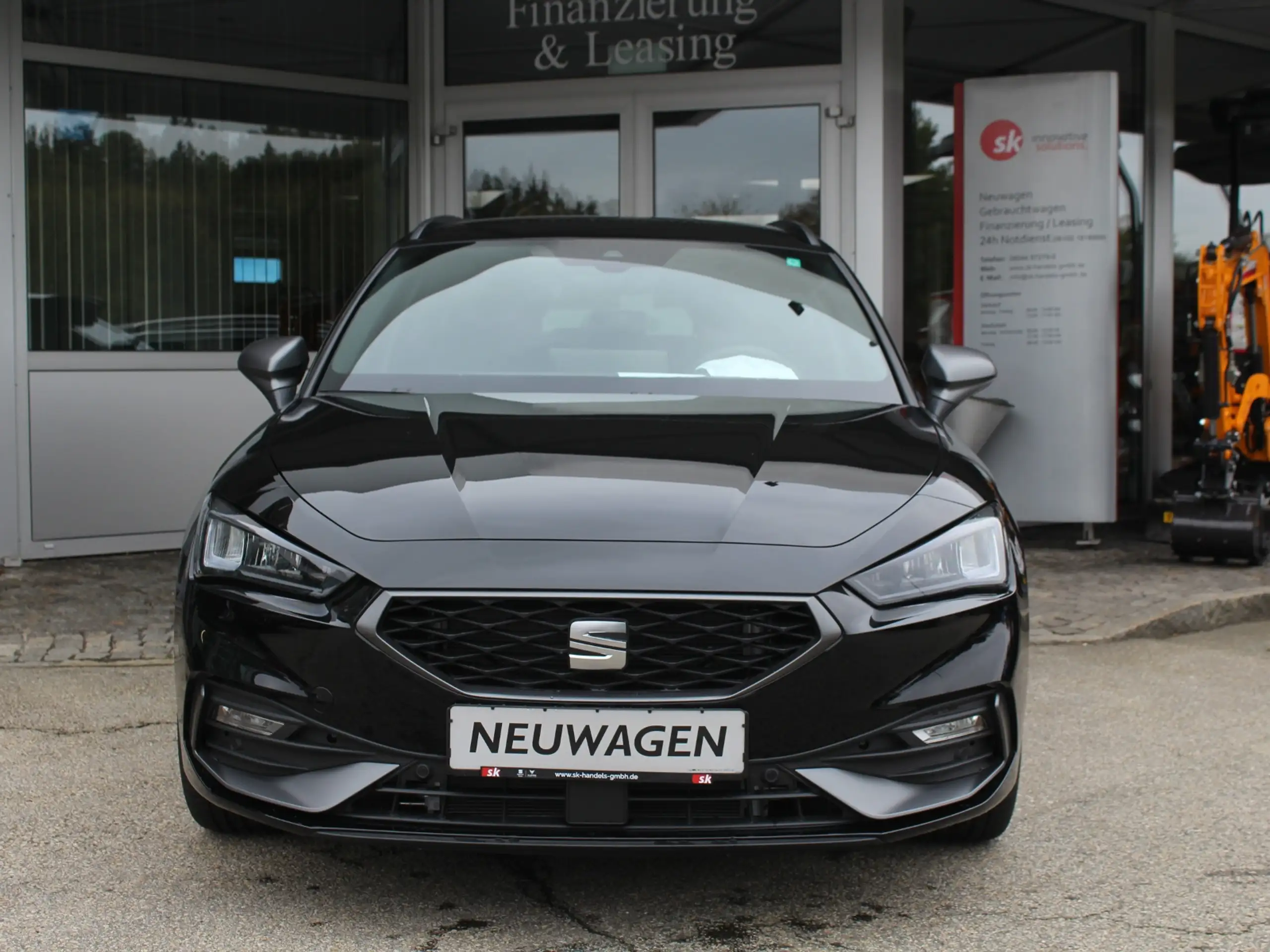 SEAT - Leon