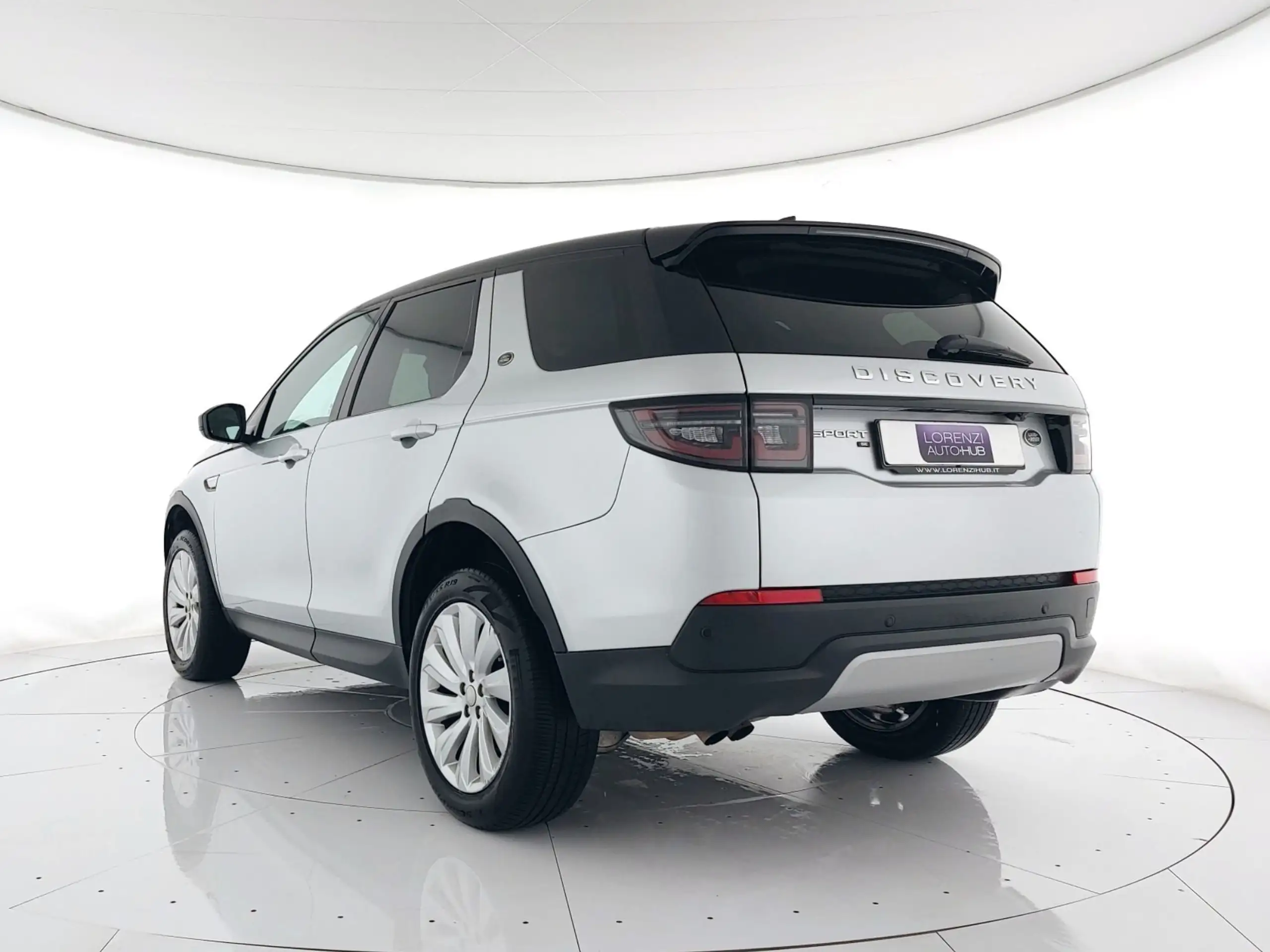 Land Rover - Discovery Sport