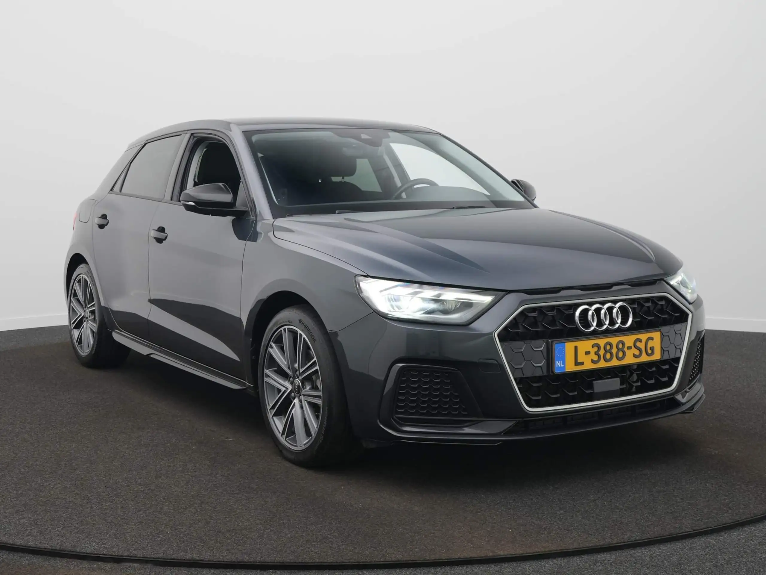 Audi - A1