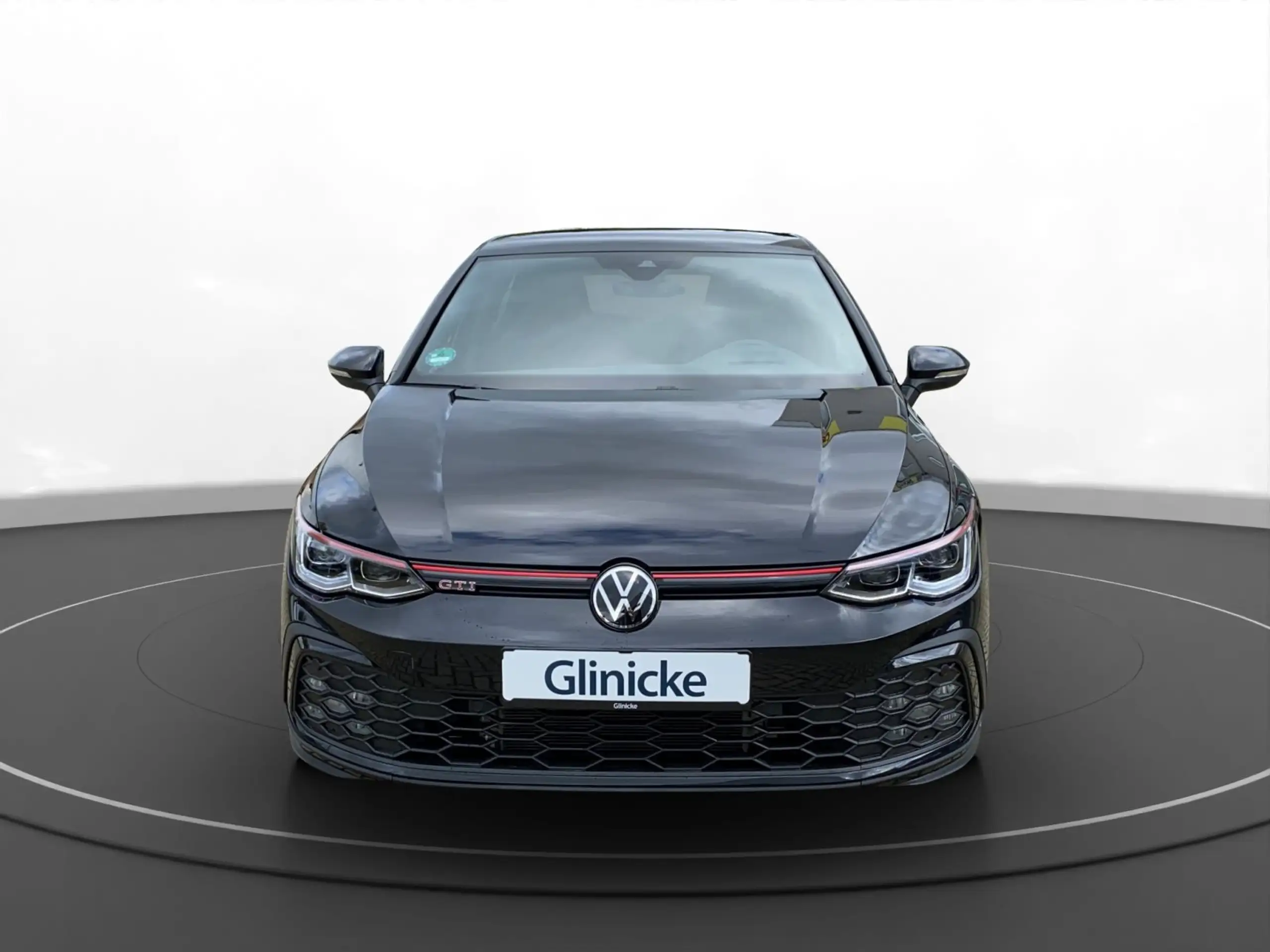 Volkswagen - Golf GTI