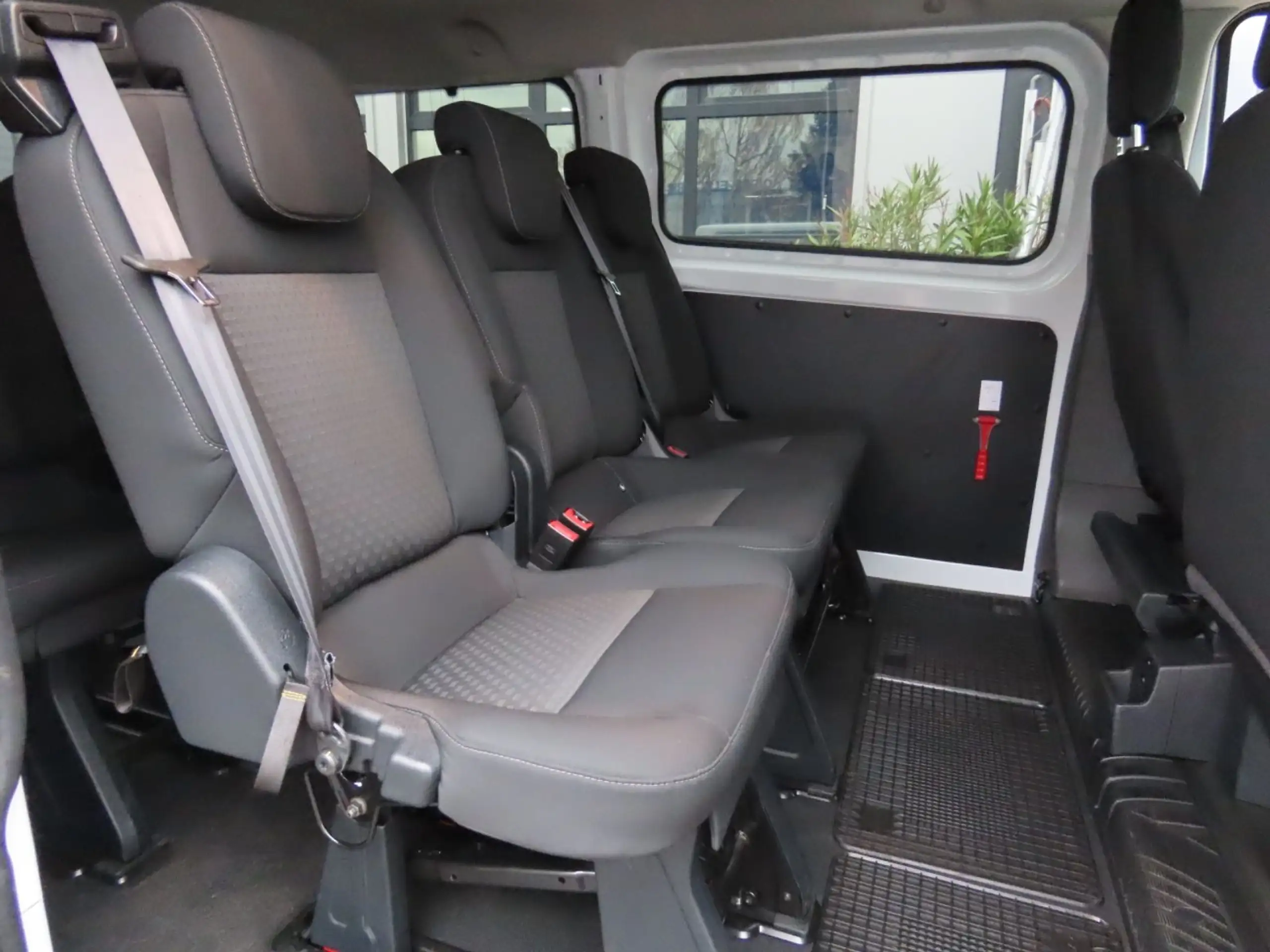 Ford - Transit Custom