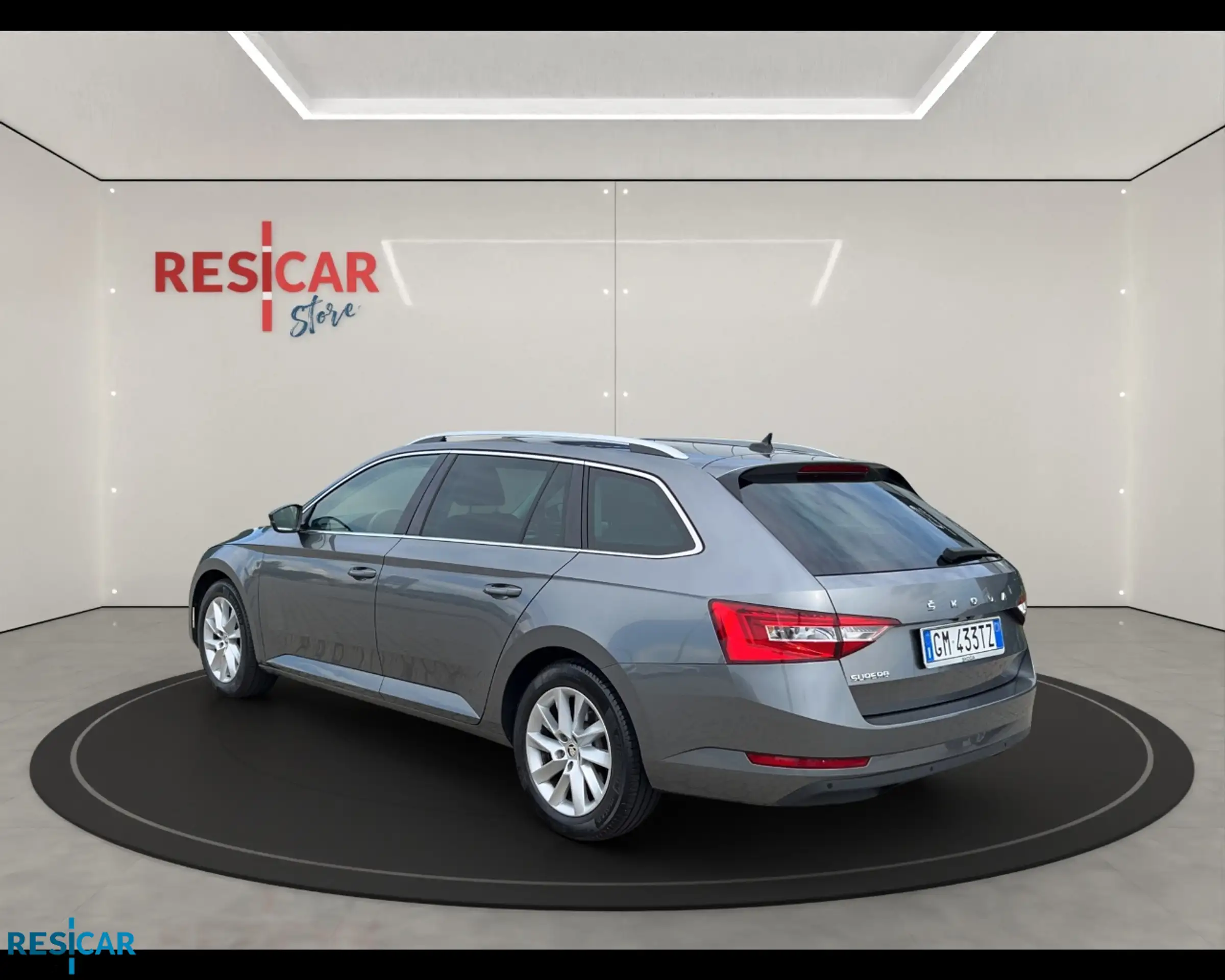 Skoda - Superb