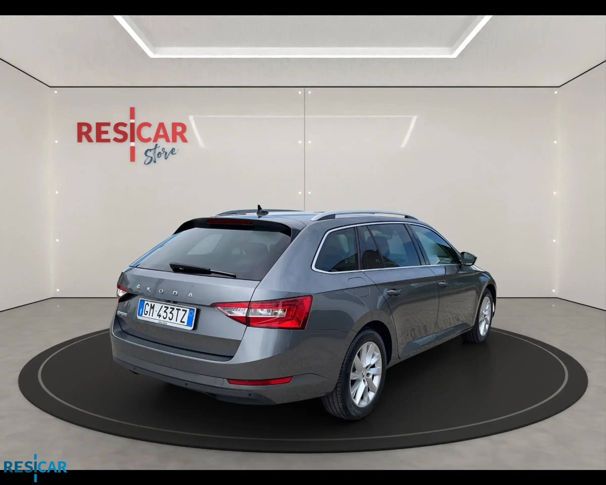 Skoda - Superb