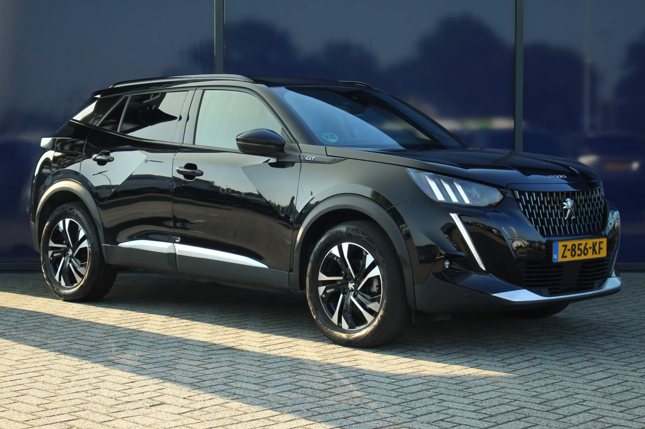 Peugeot - 2008