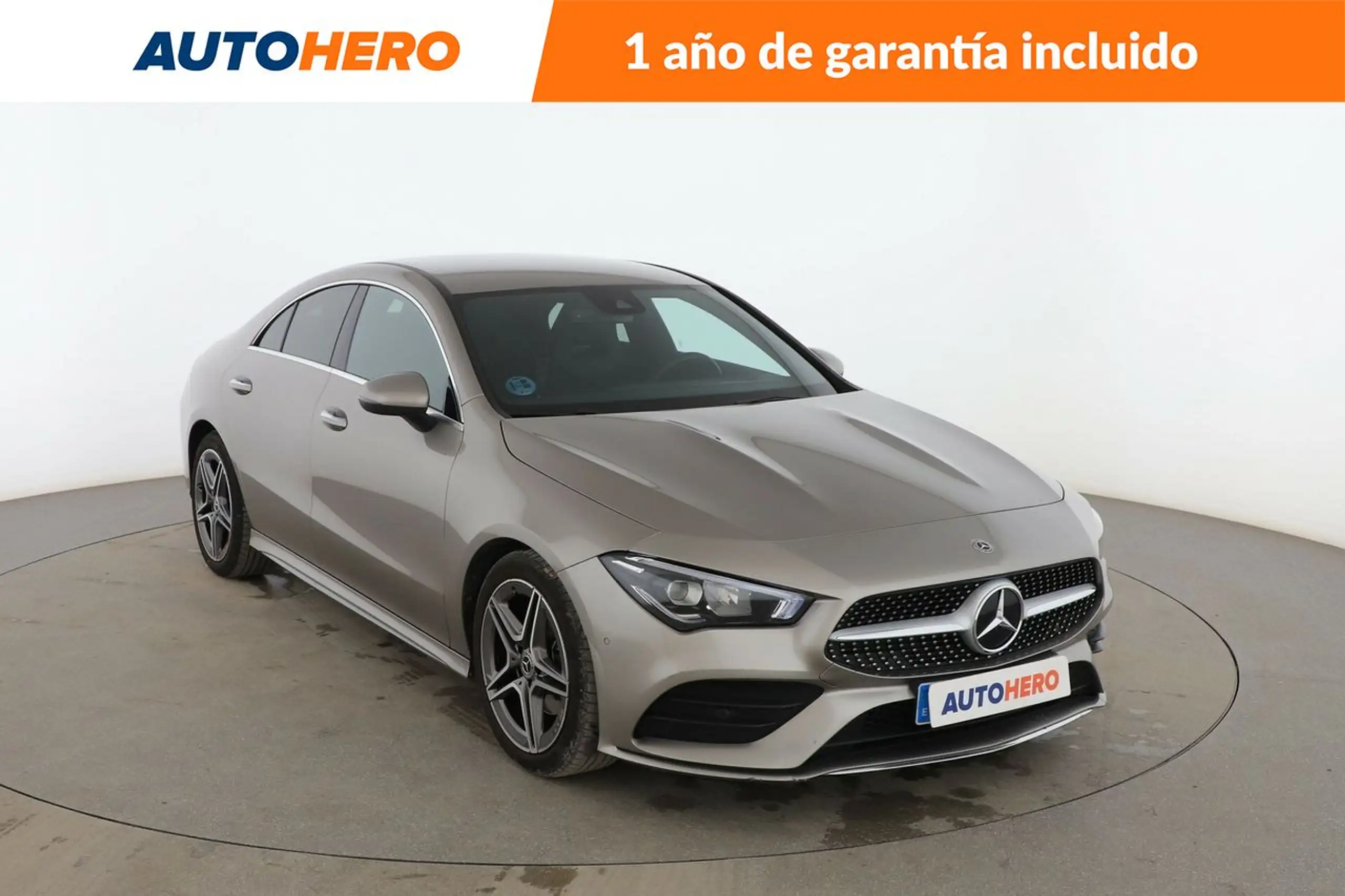 Mercedes-Benz - CLA 180