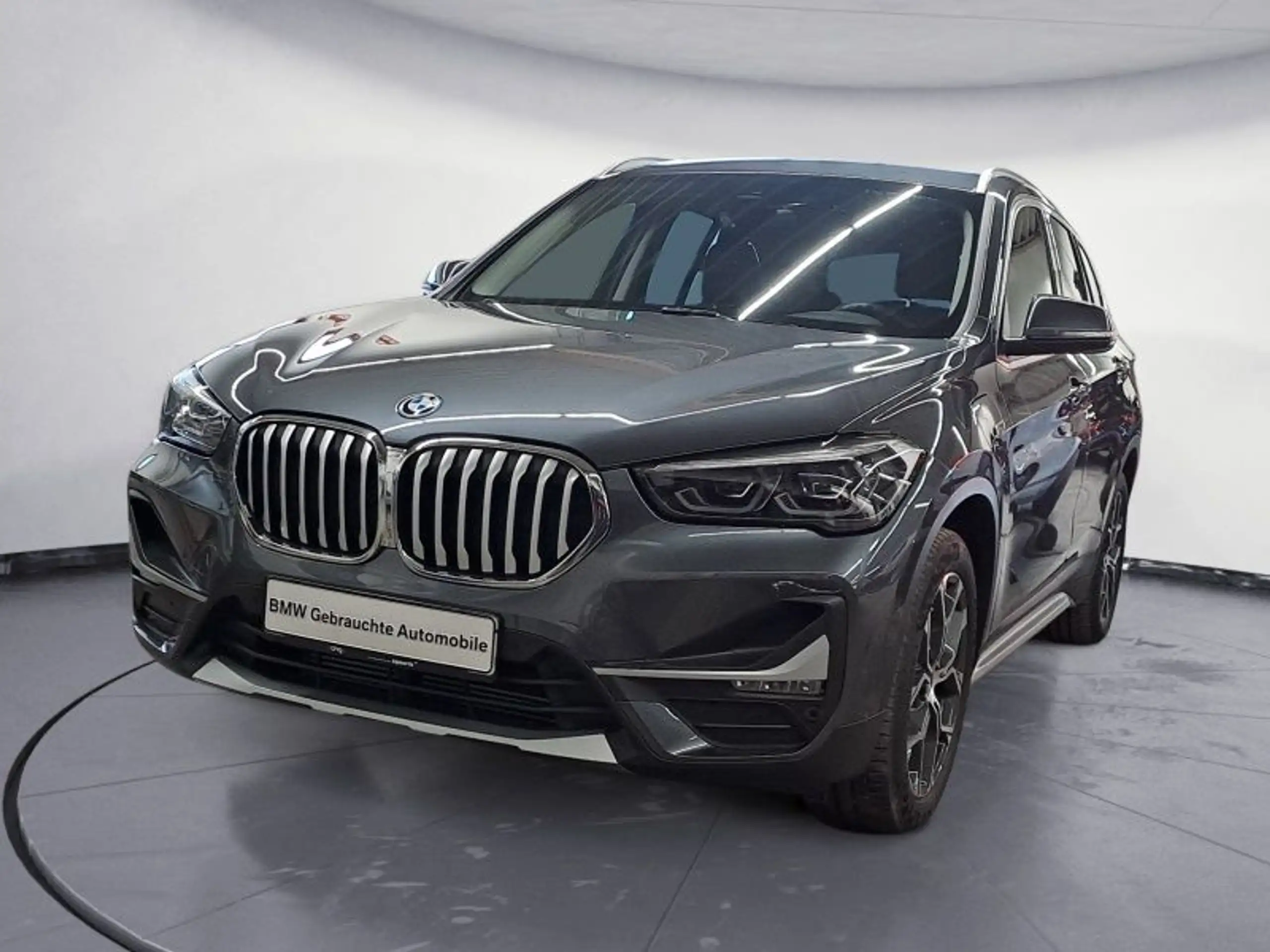 BMW - X1