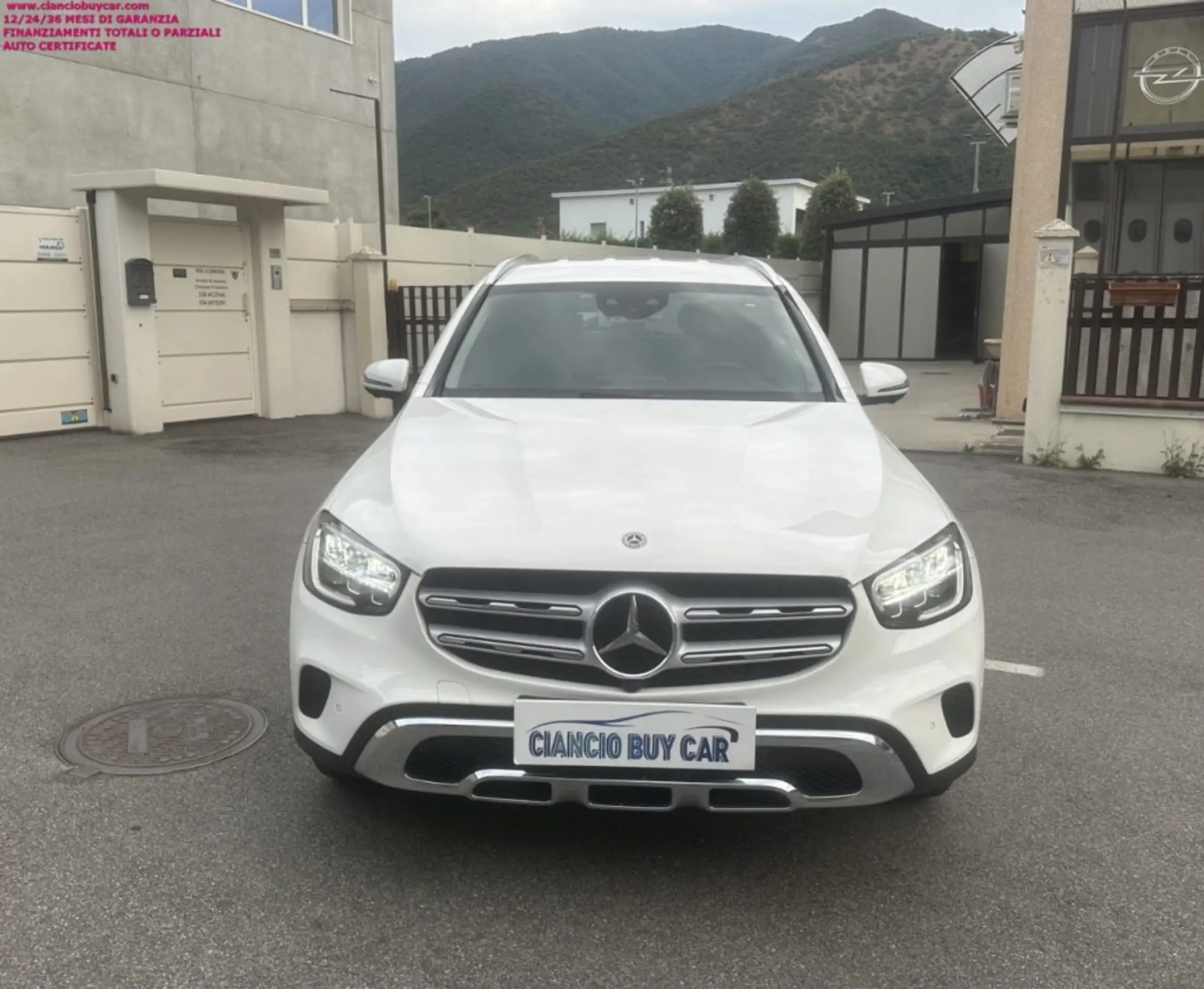 Mercedes-Benz - GLC 200