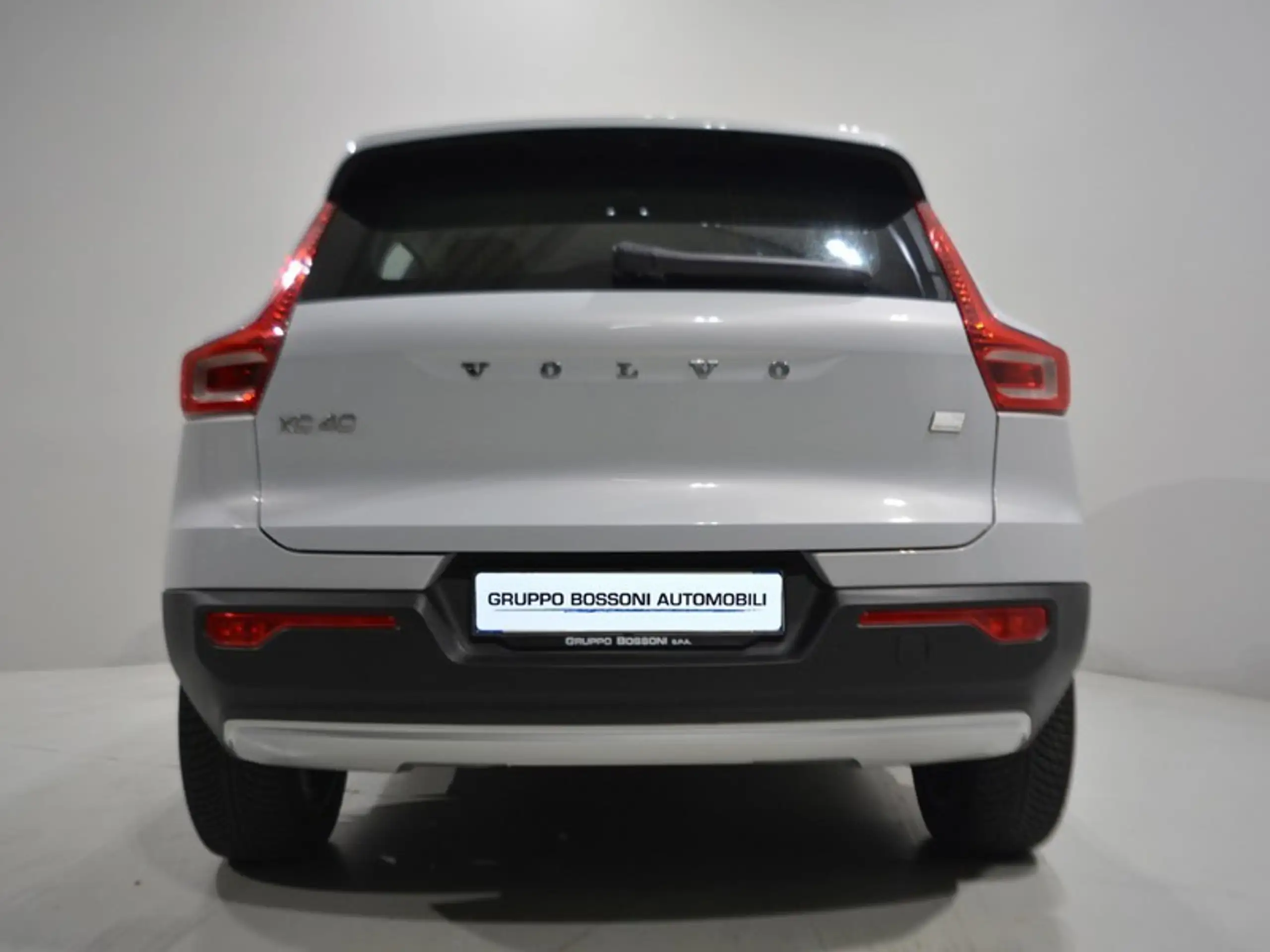 Volvo - XC40