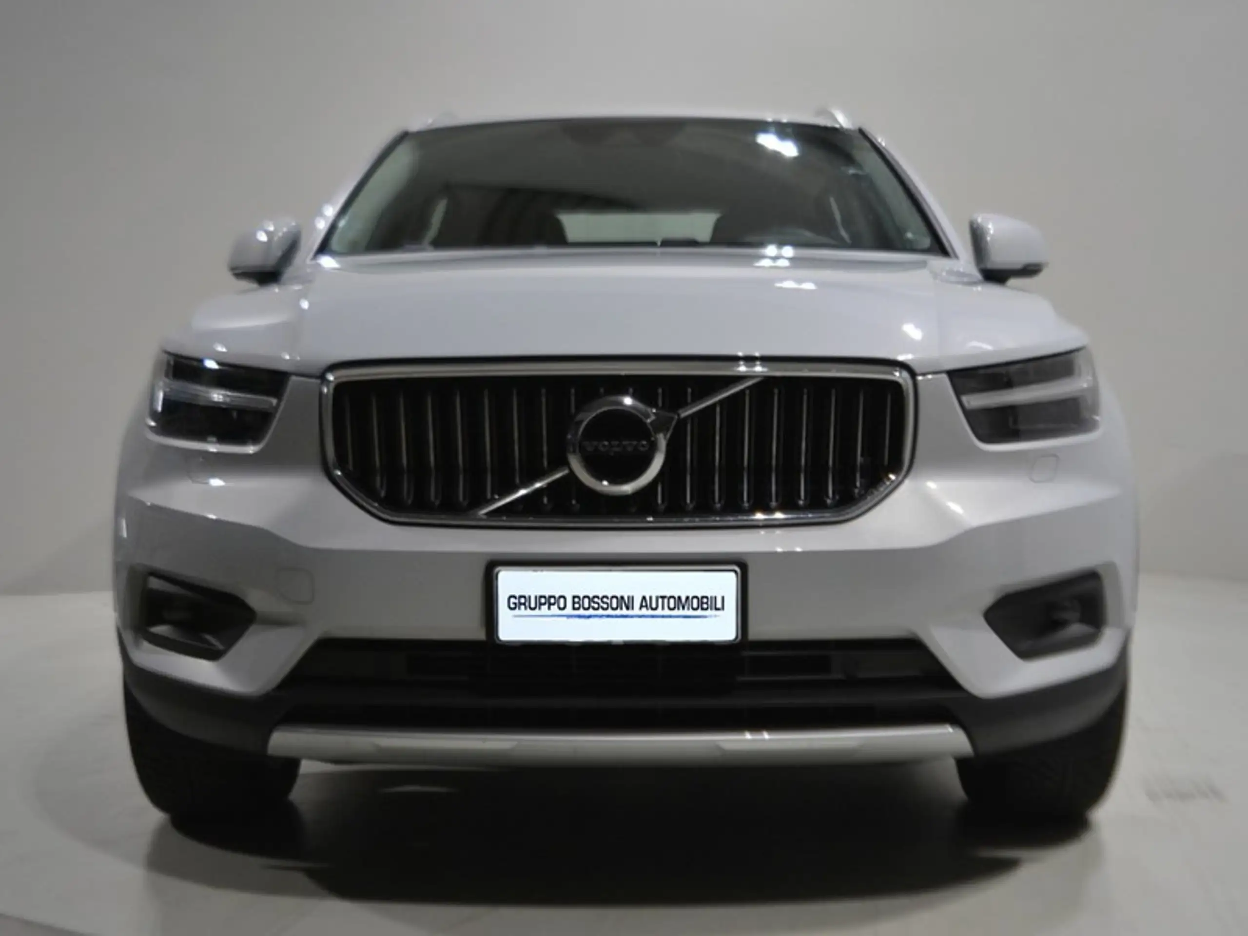 Volvo - XC40