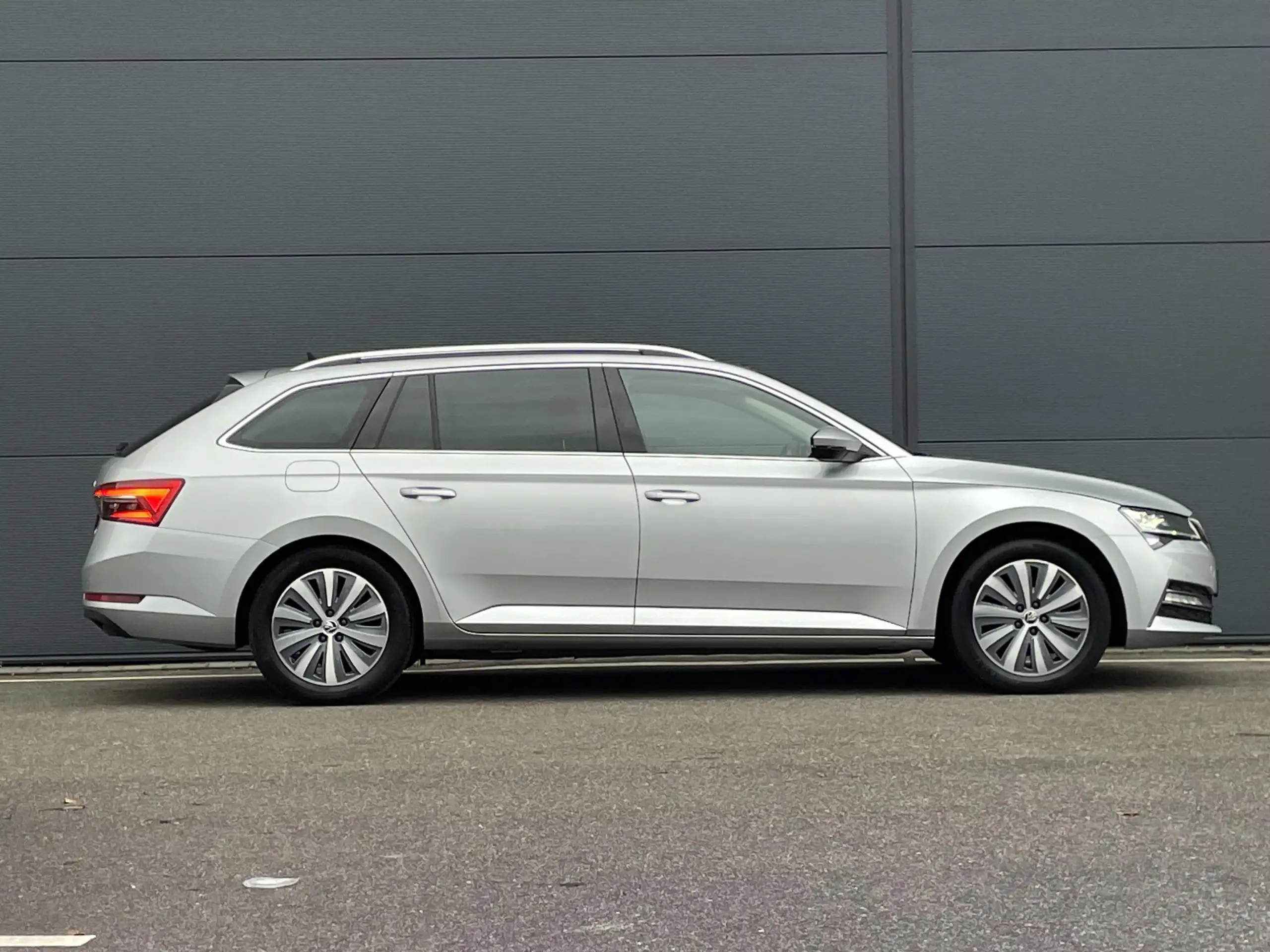 Skoda - Superb