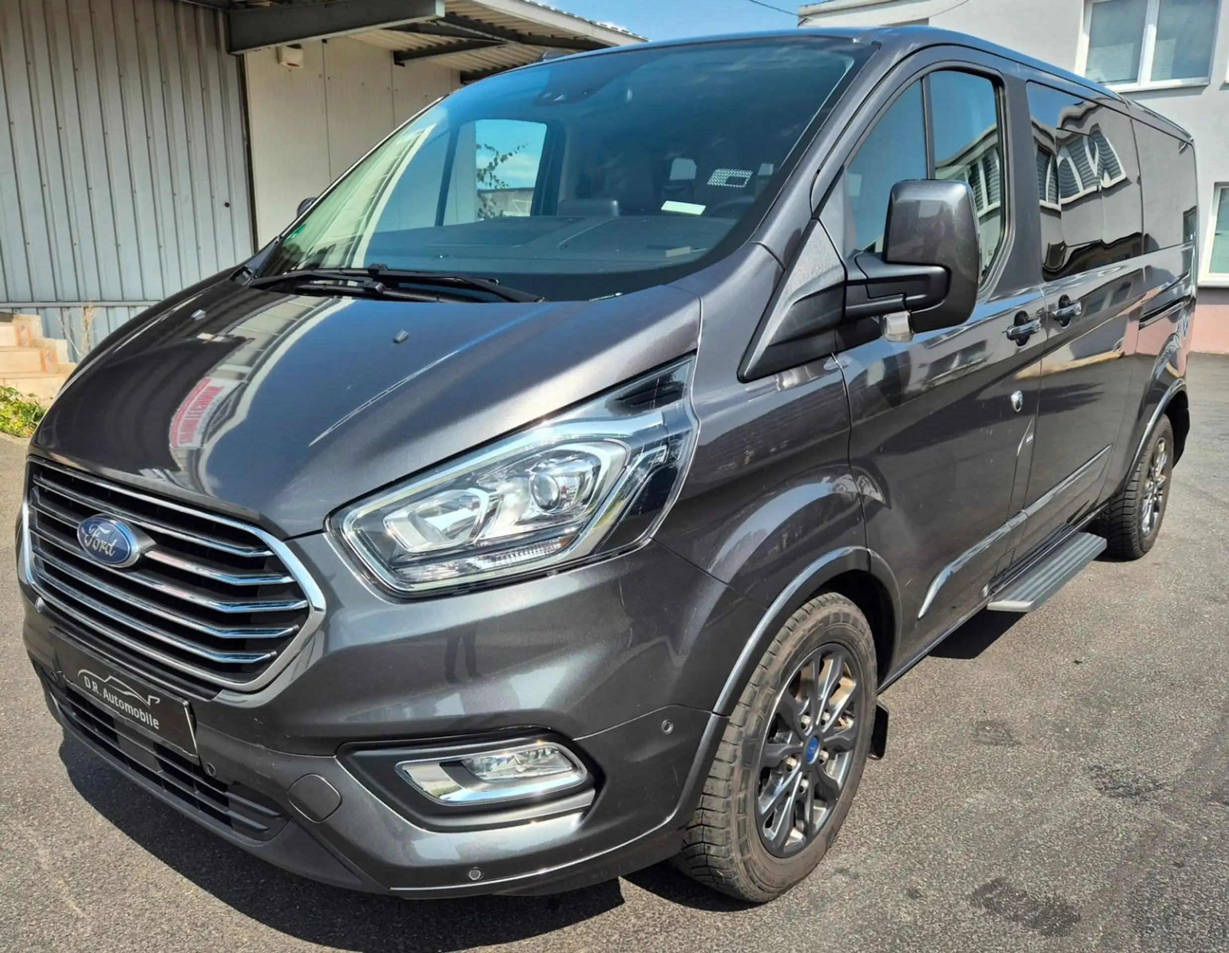 Ford - Tourneo Custom