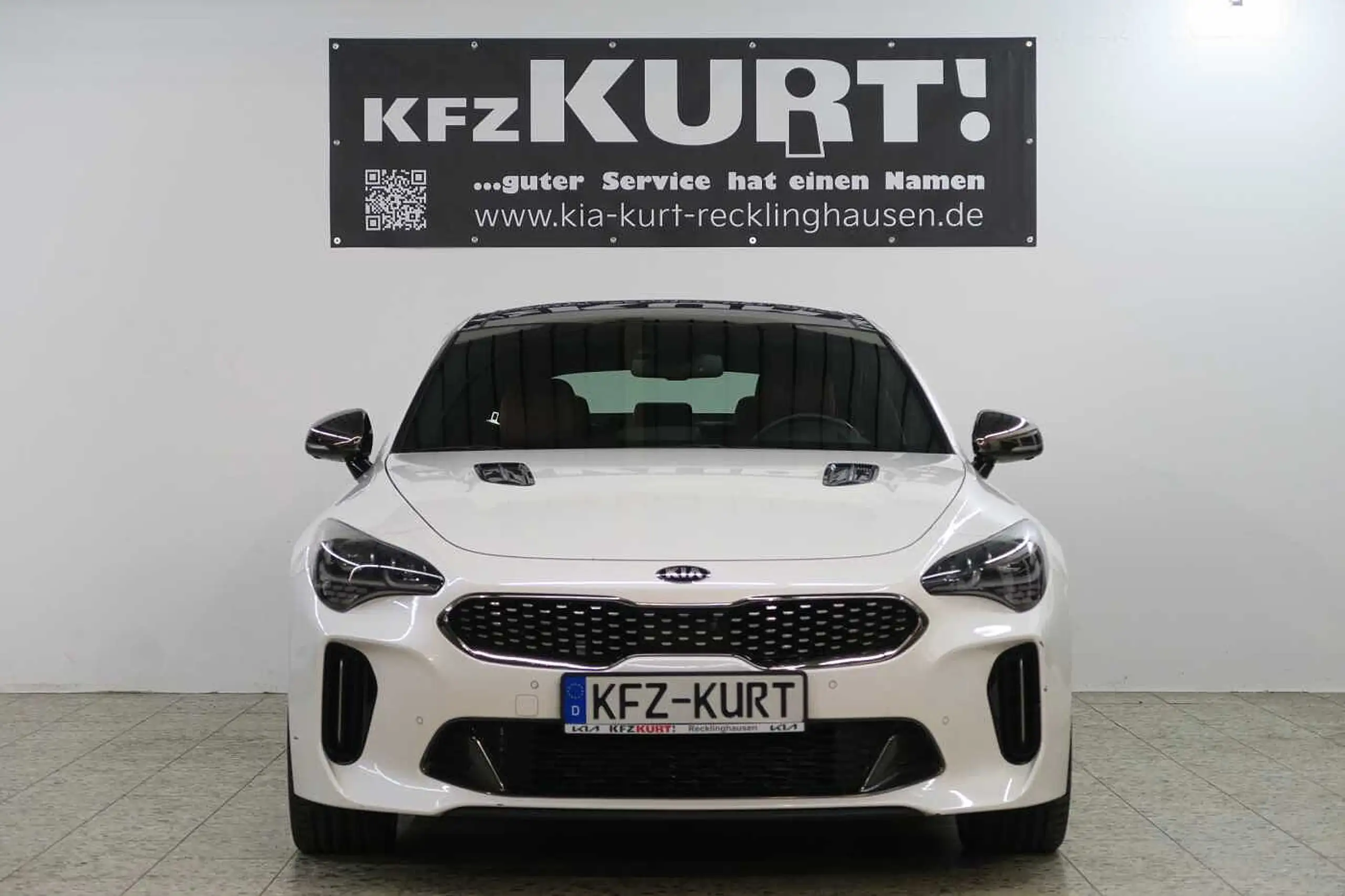 Kia - Stinger