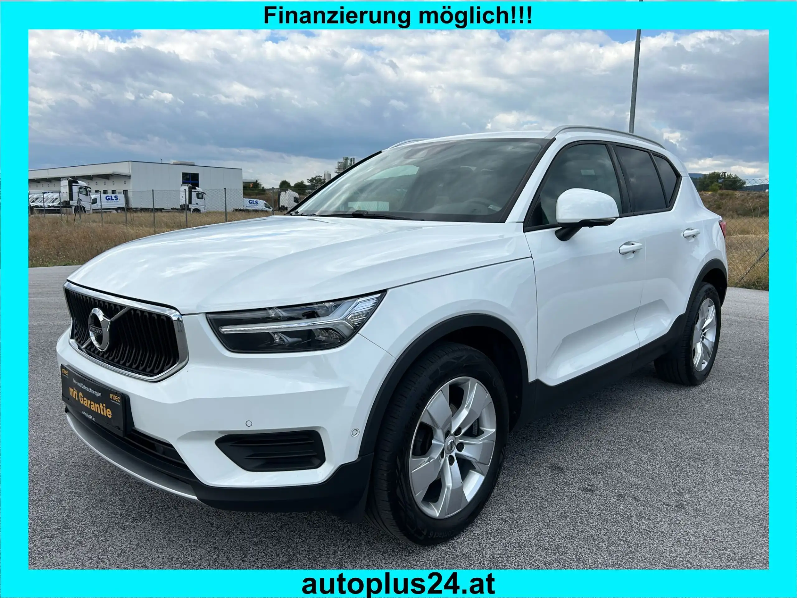 Volvo - XC40