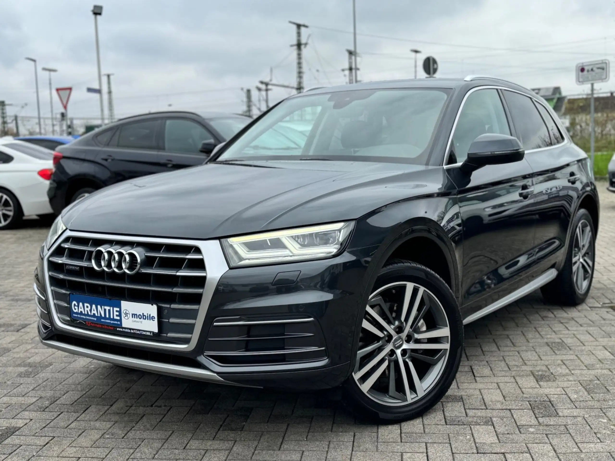 Audi - Q5