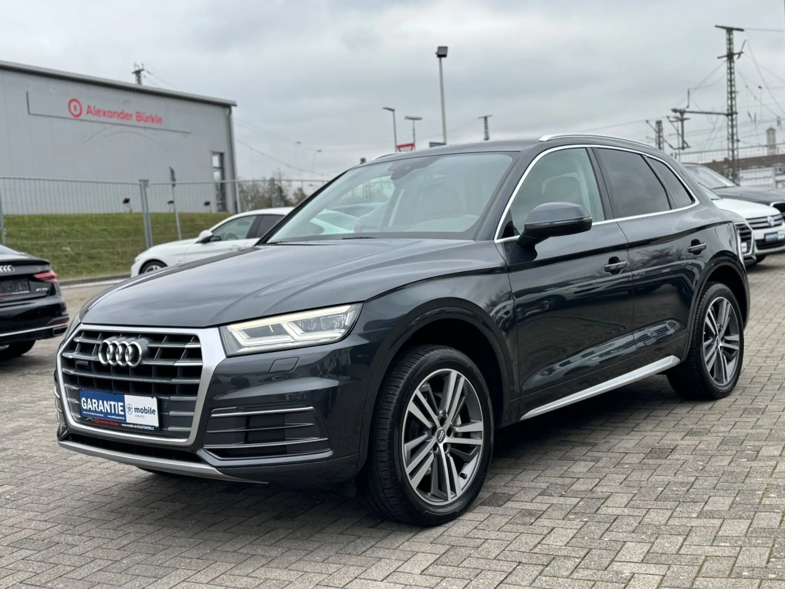 Audi - Q5