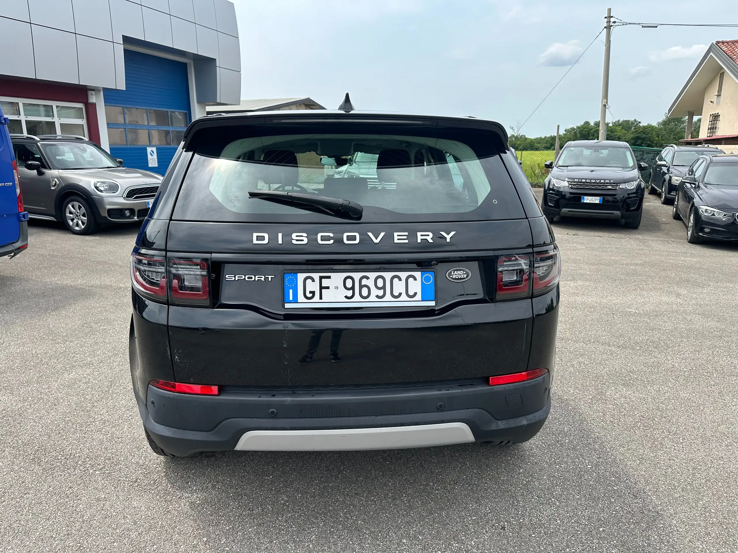 Land Rover - Discovery Sport