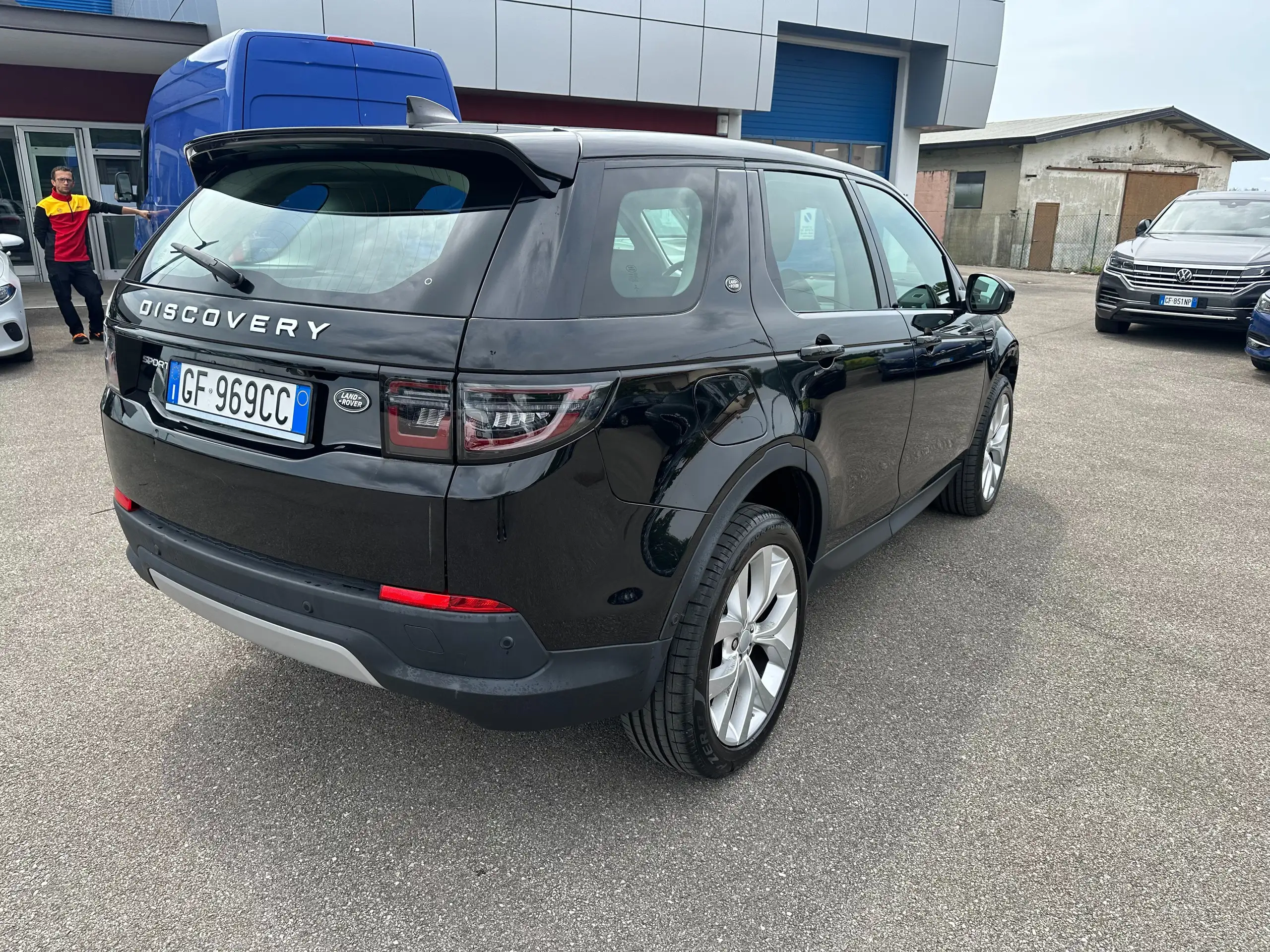 Land Rover - Discovery Sport