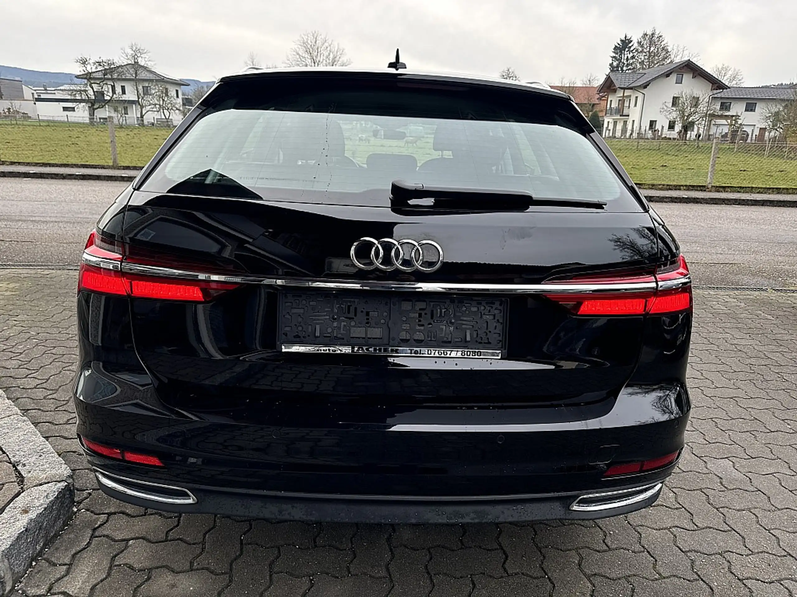 Audi - A6