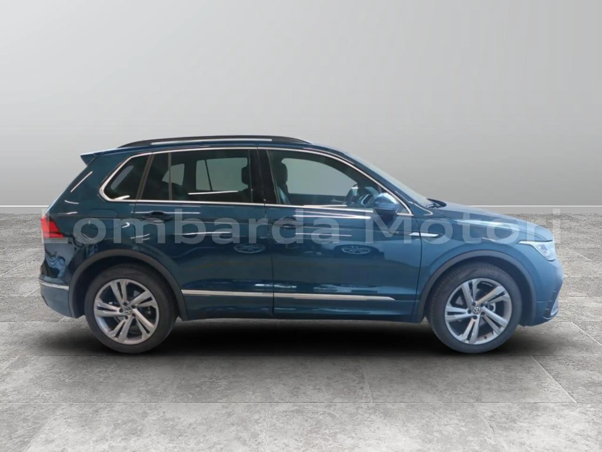 Volkswagen - Tiguan