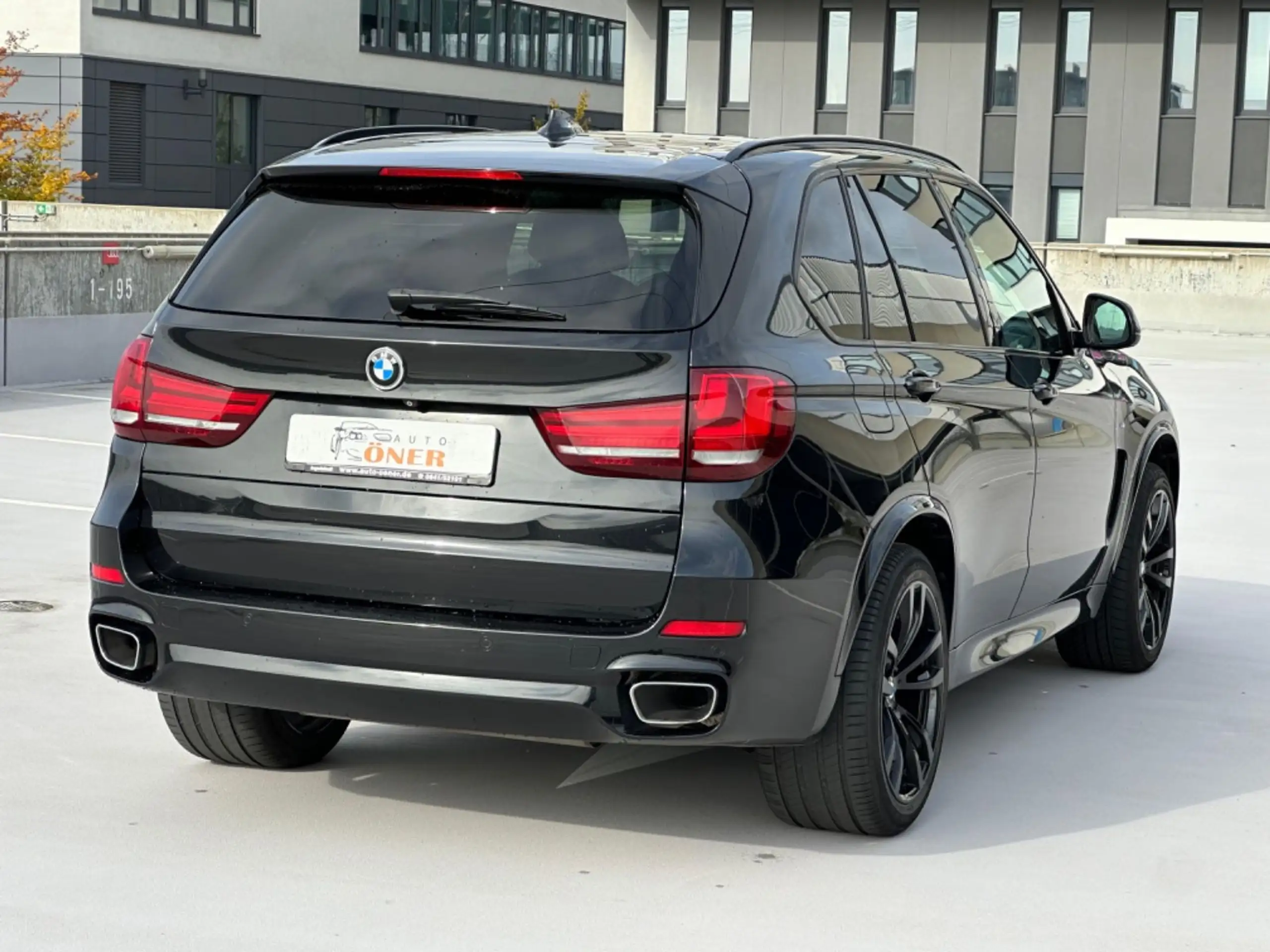 BMW - X5