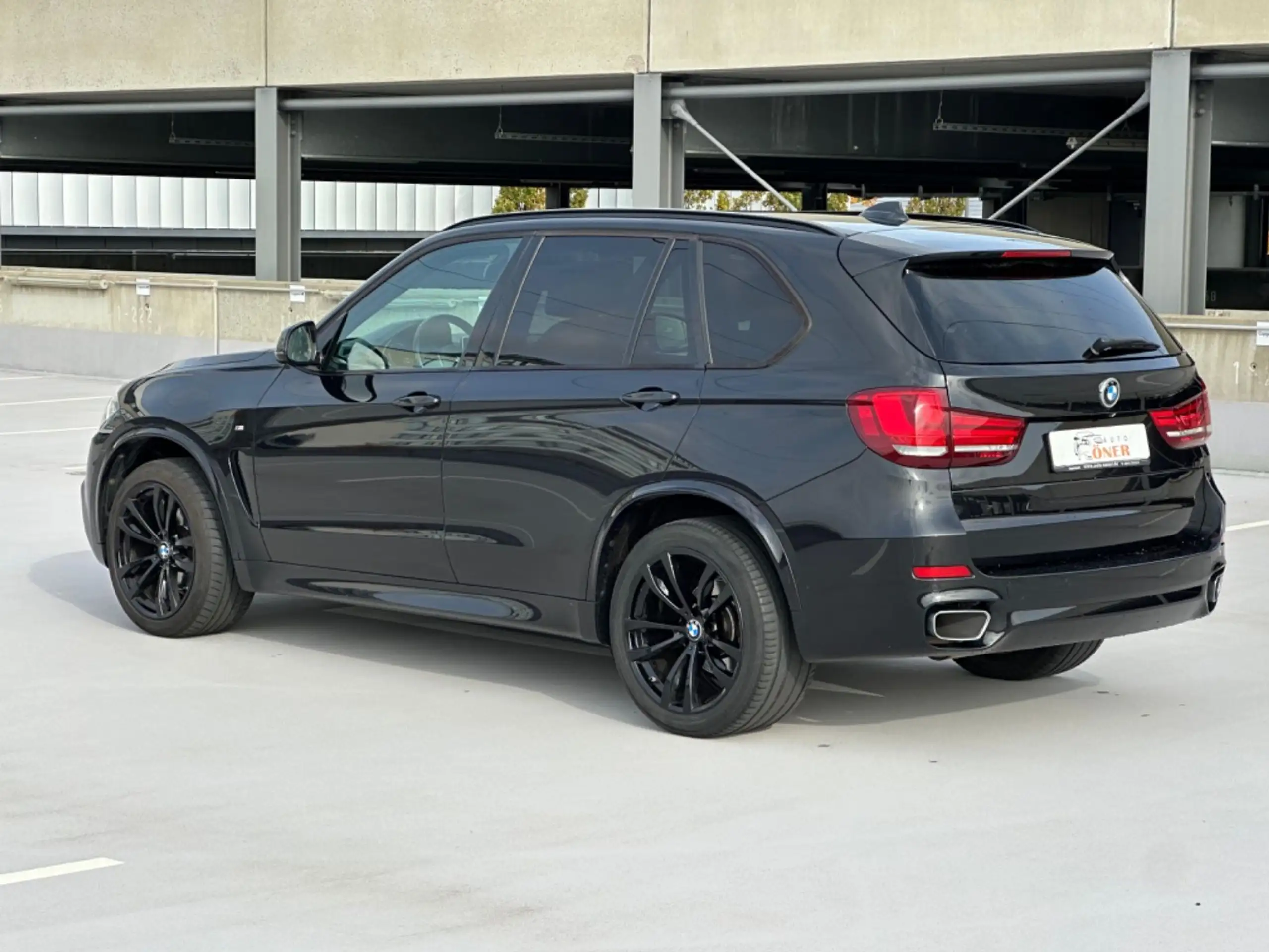 BMW - X5