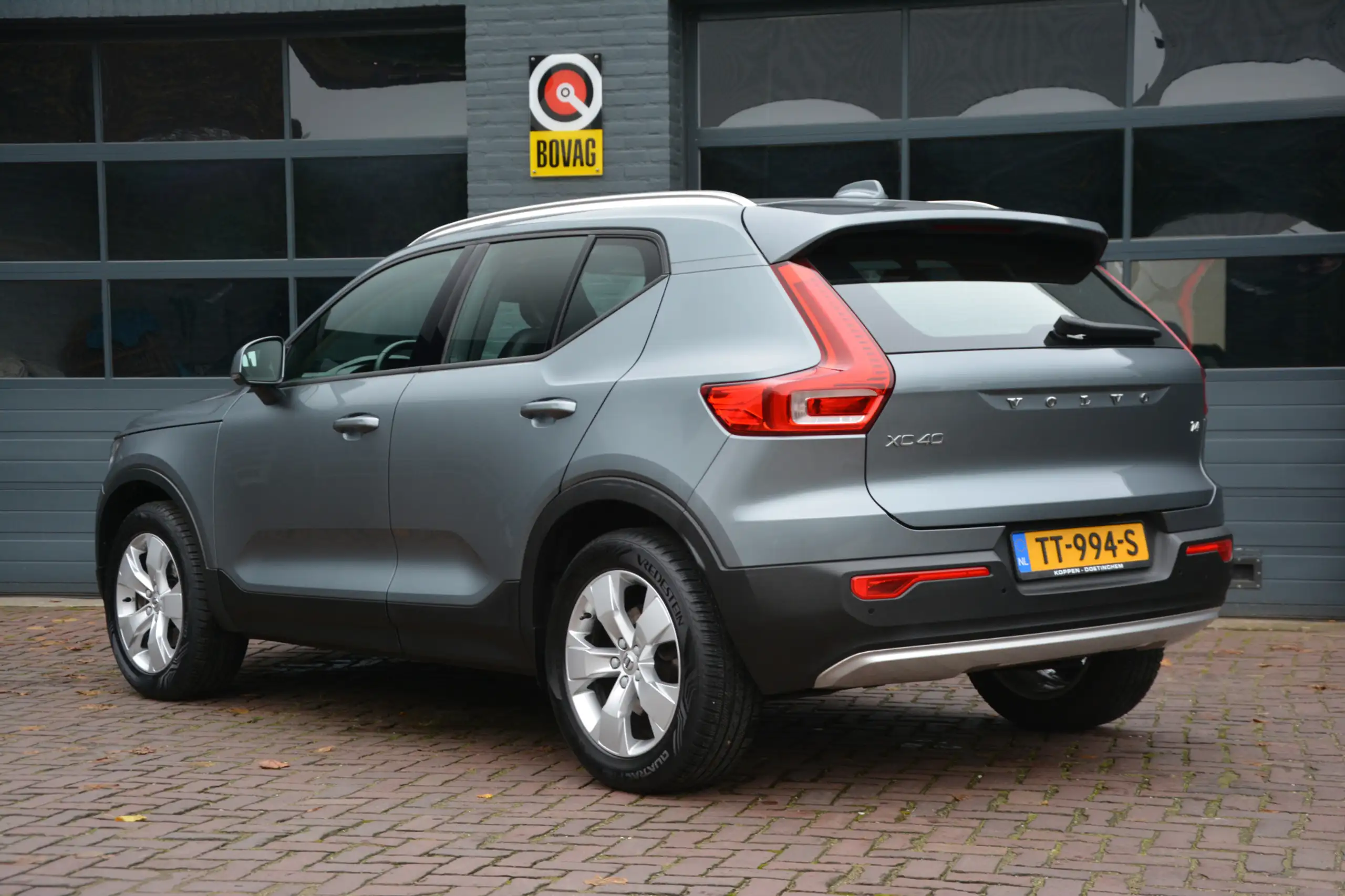 Volvo - XC40