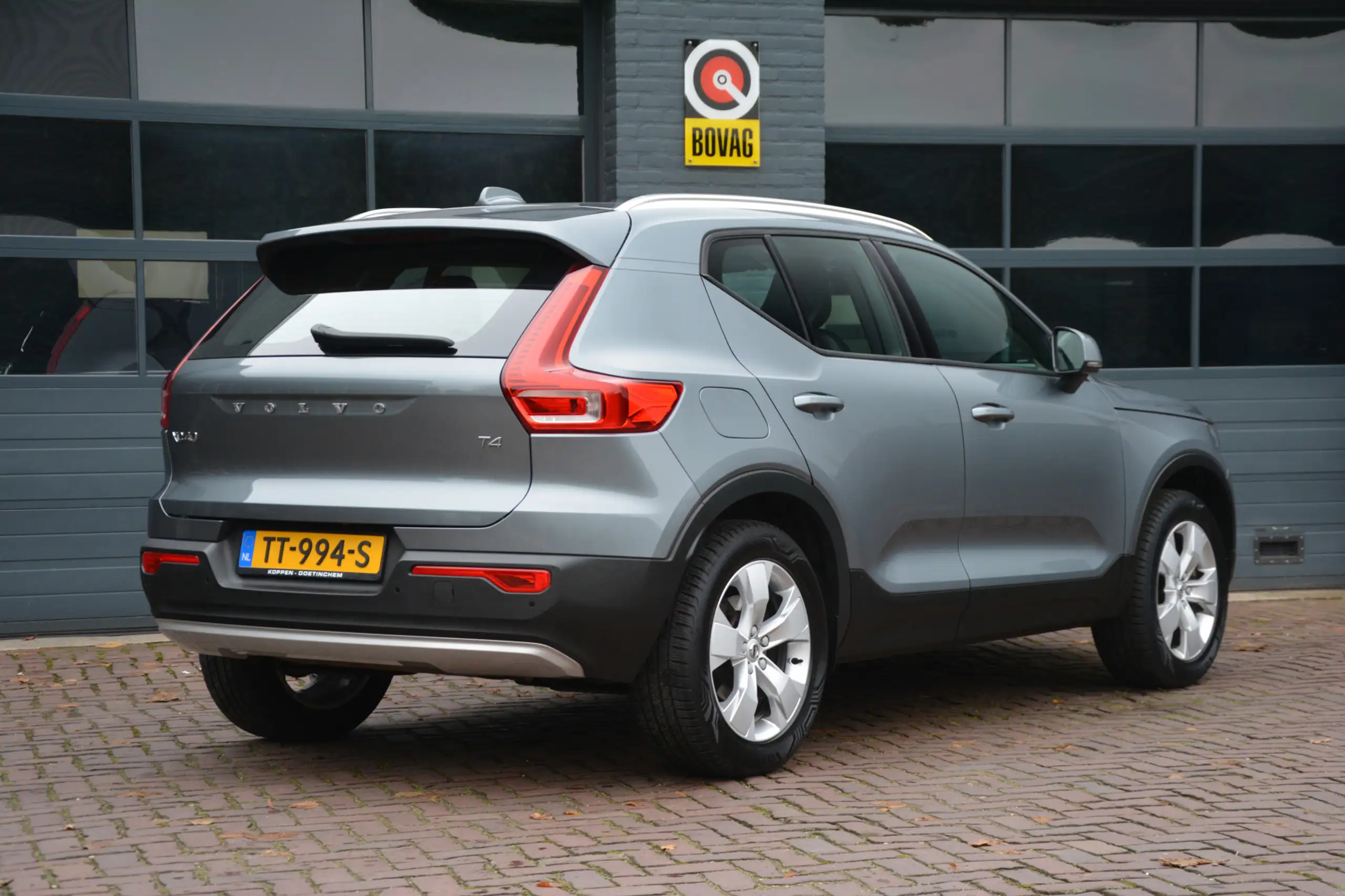 Volvo - XC40