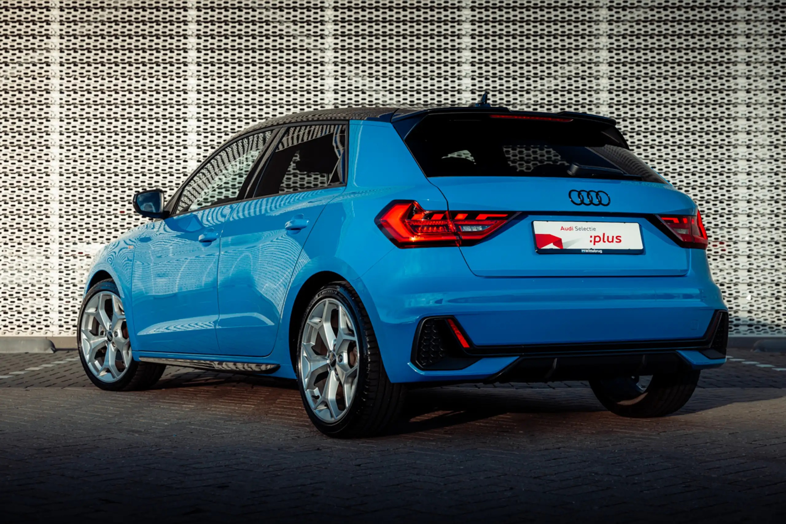 Audi - A1