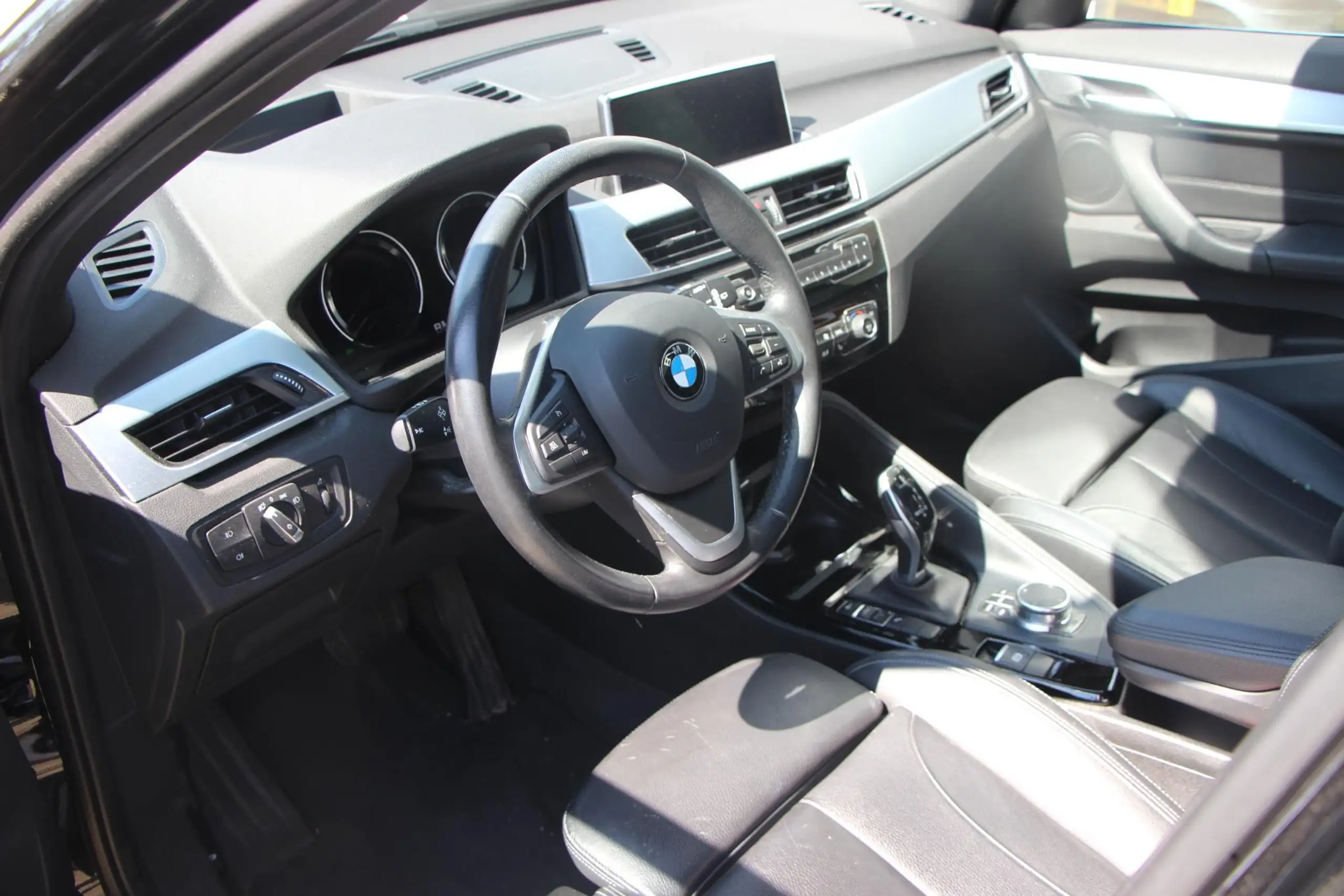 BMW - X1