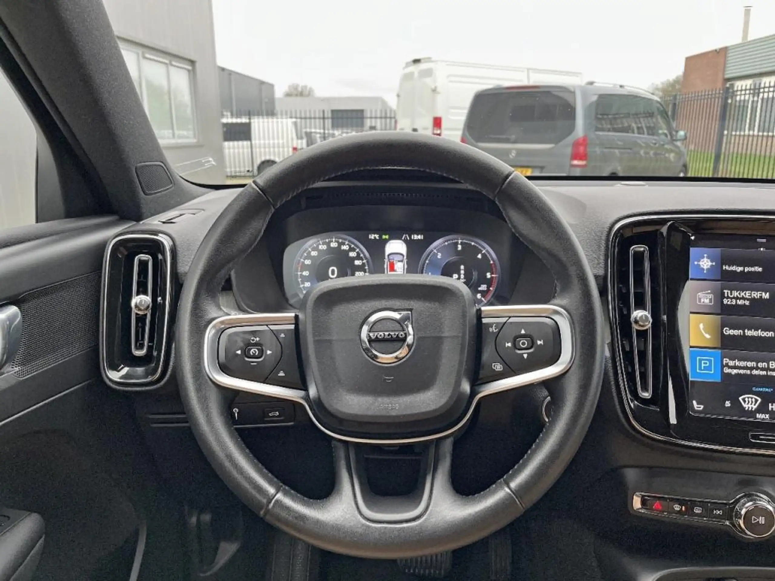 Volvo - XC40