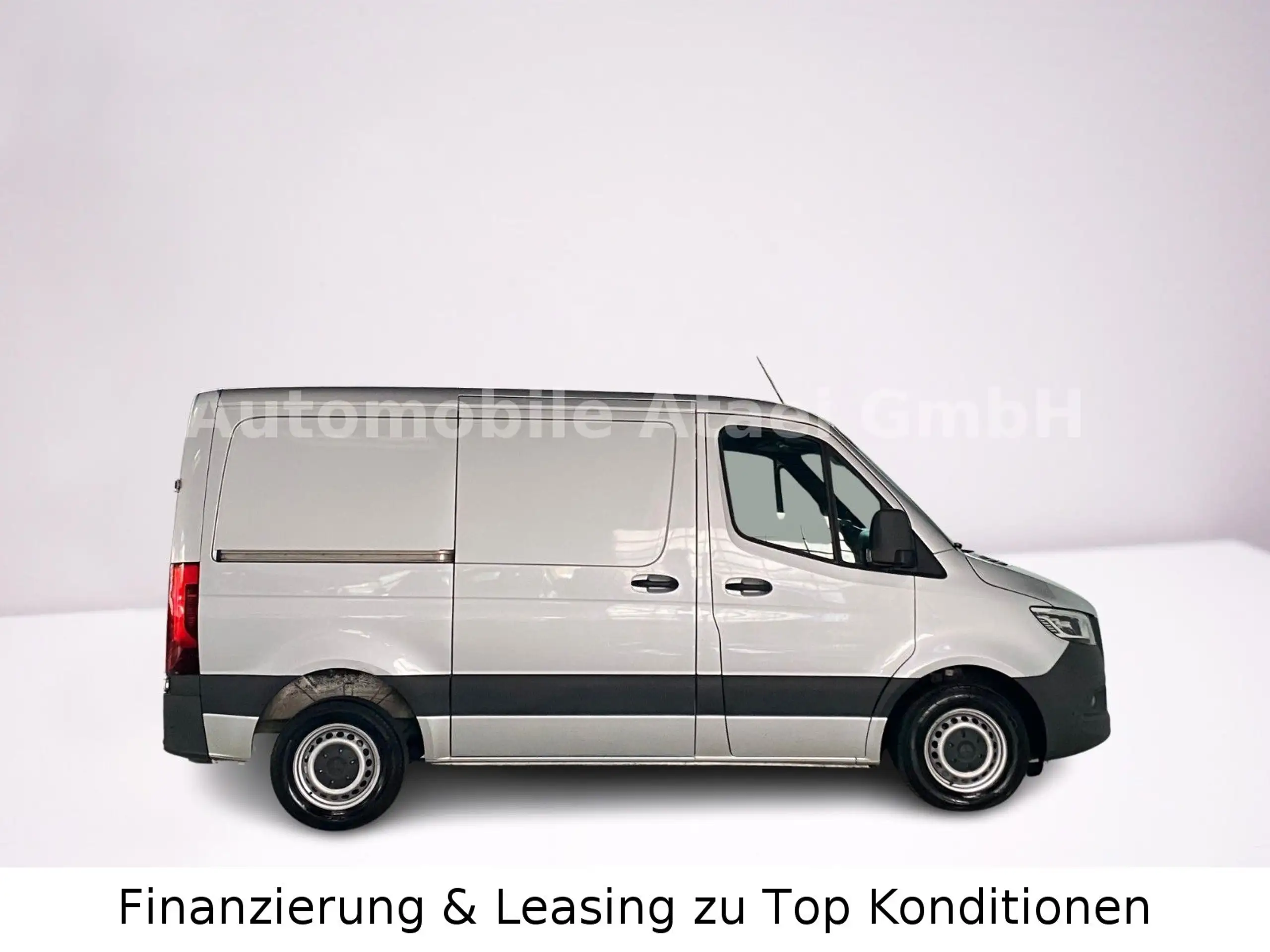 Mercedes-Benz - Sprinter