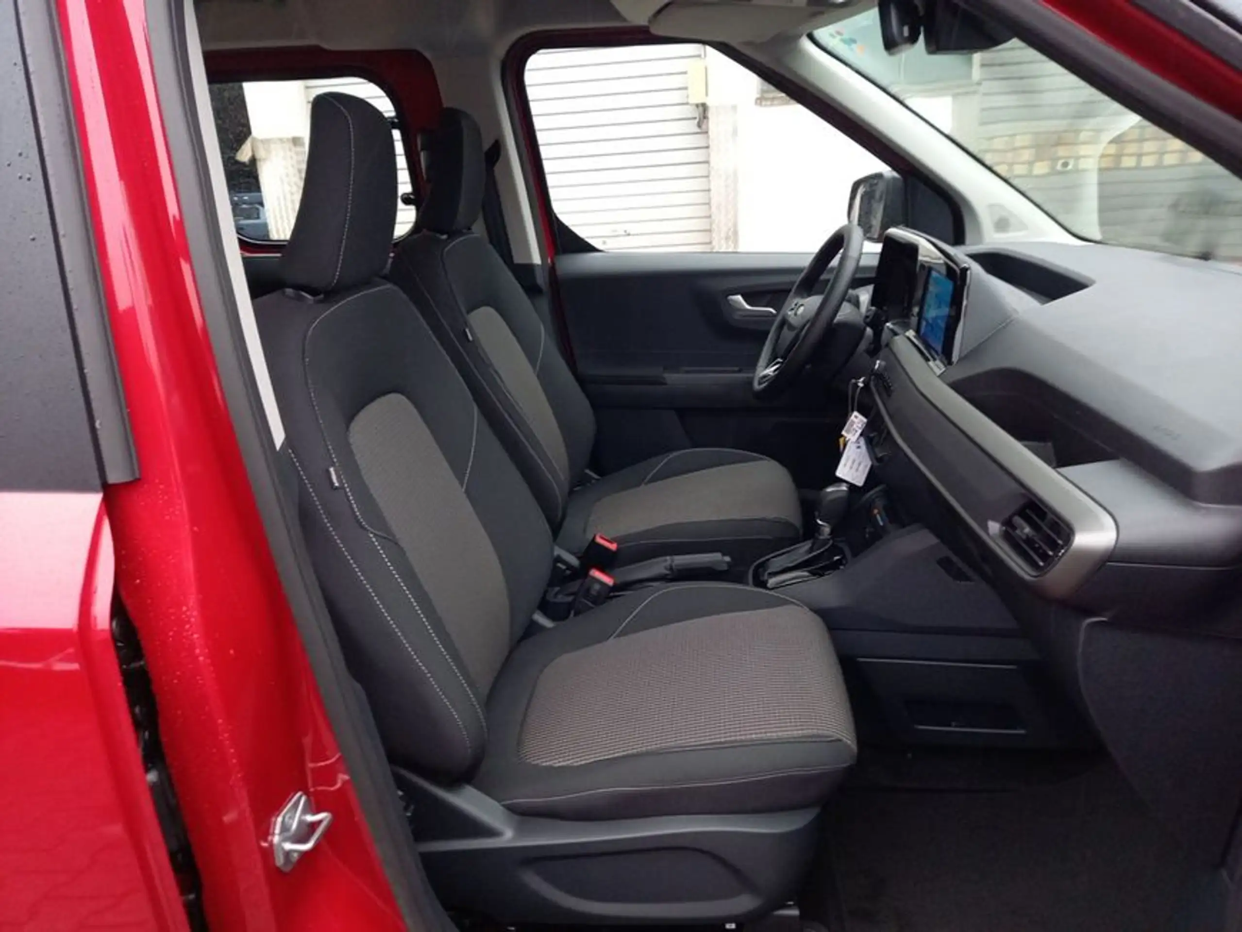 Ford - Tourneo Courier