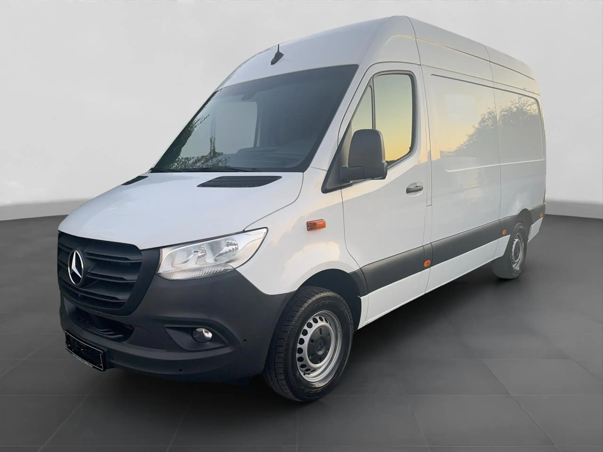 Mercedes-Benz - Sprinter