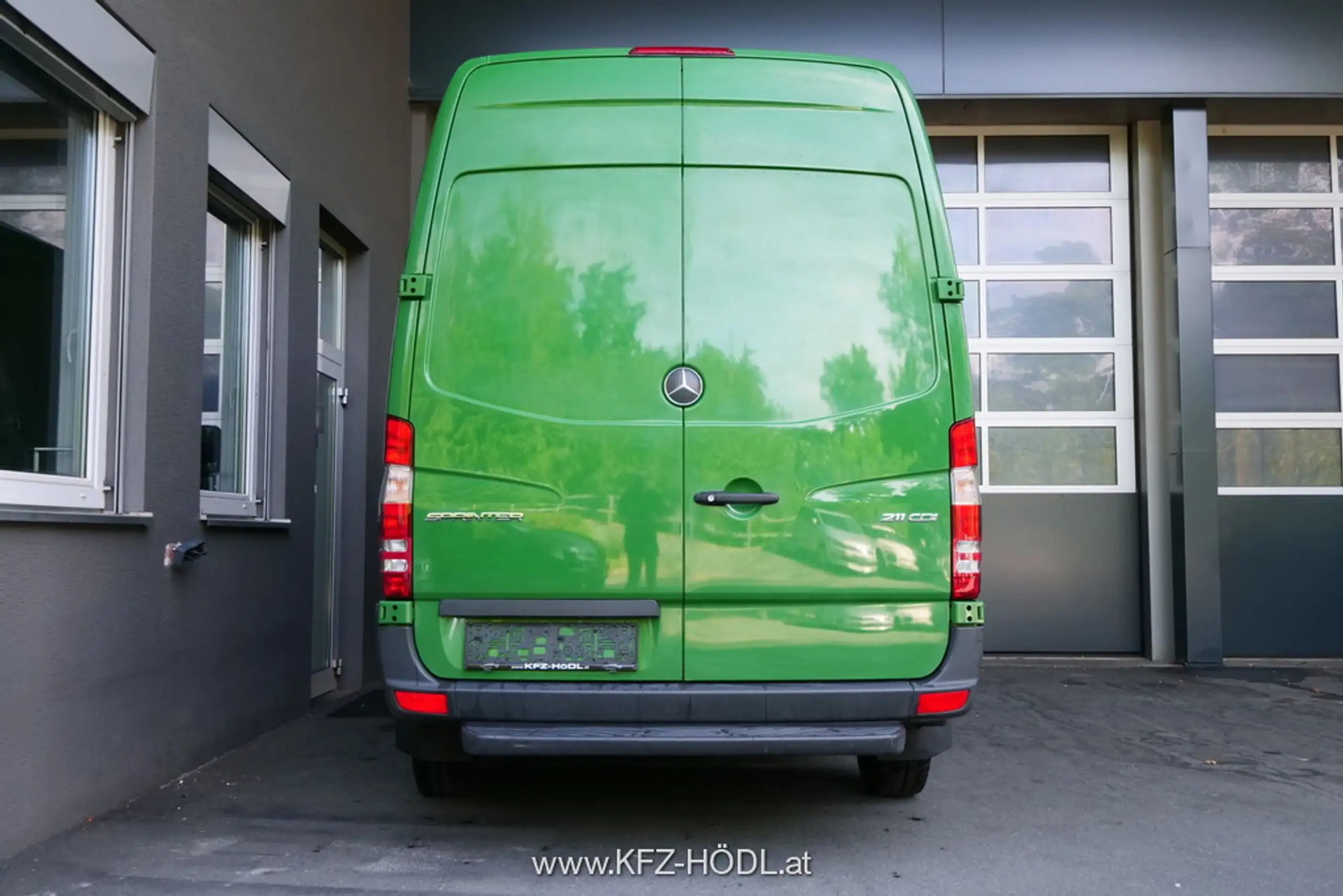 Mercedes-Benz - Sprinter